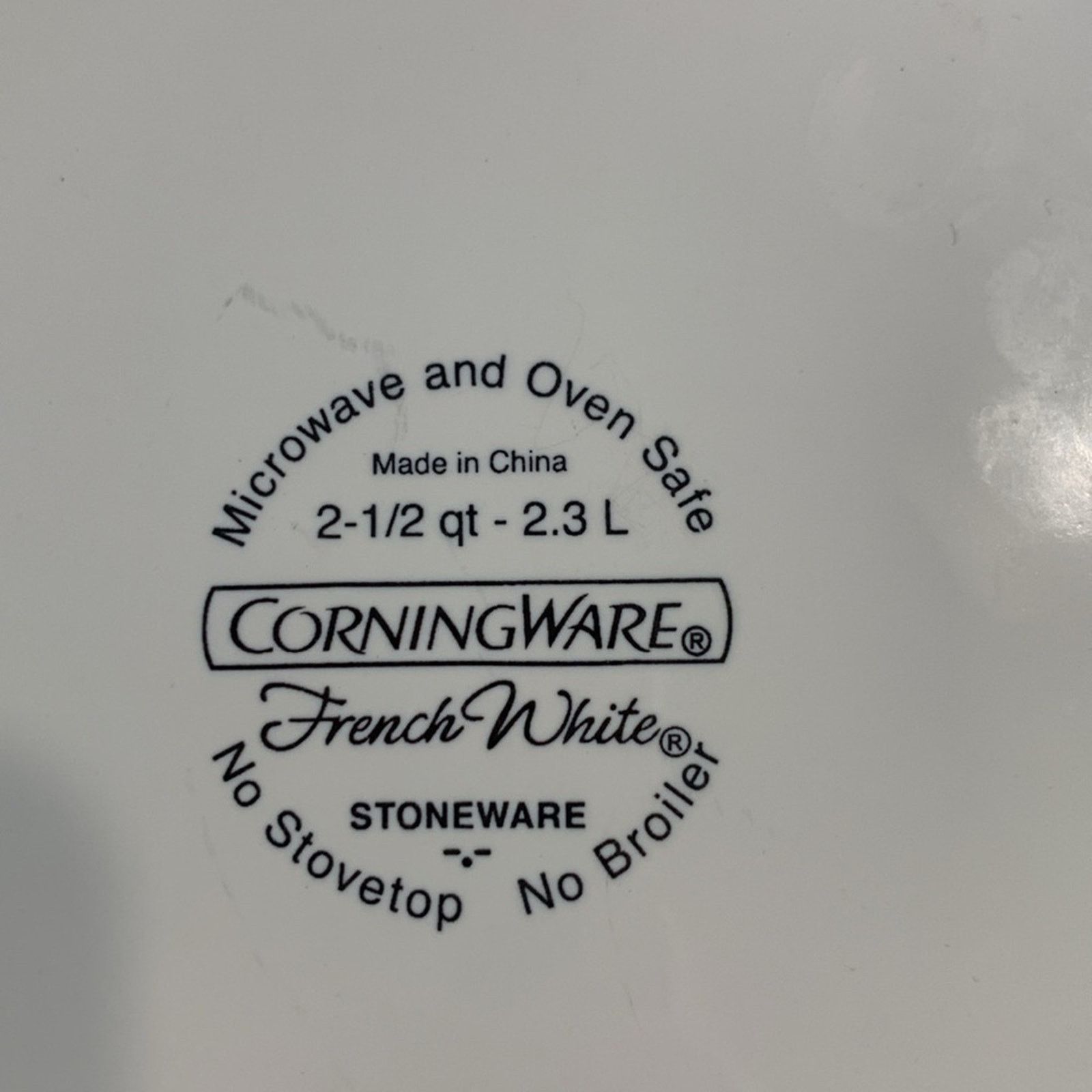 Vintage Vtg NWOT Corningware 2.5 qt casserole Pyrex covered Size ONE SIZE - 5 Thumbnail