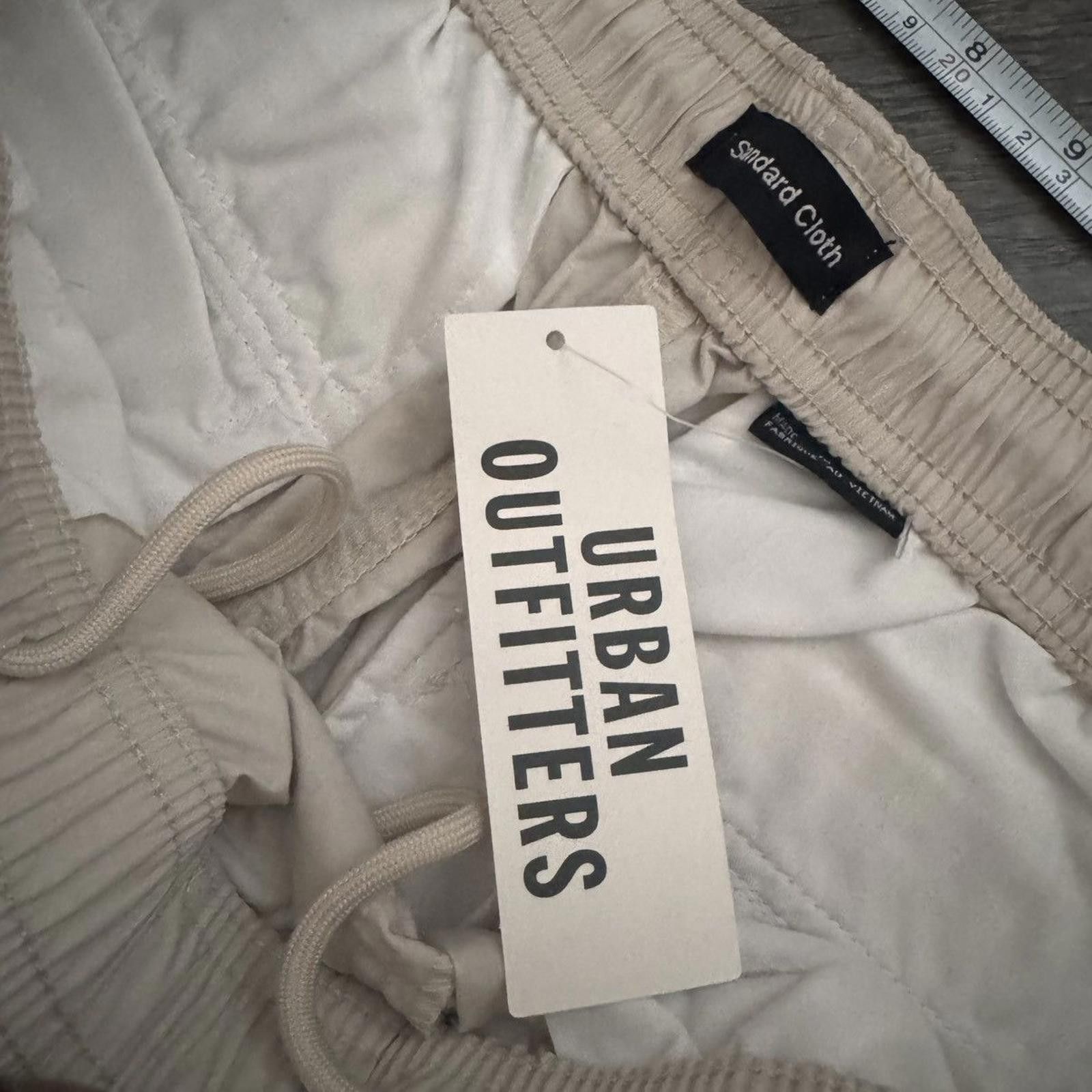 Standard Cloth STANDARD CLOTH • Cargo Pants "Ivory" (L) NWT Size US 34 / EU 50 - 4 Thumbnail