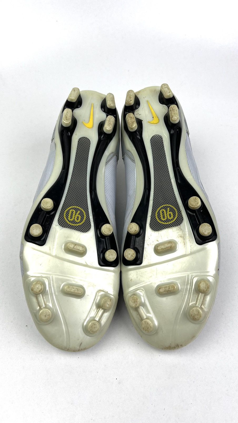 Nike NIKE Cleats Football Shoes Total 90 Laser Zoom FG Silver Men Size US 12 / EU 45 - 16 Thumbnail