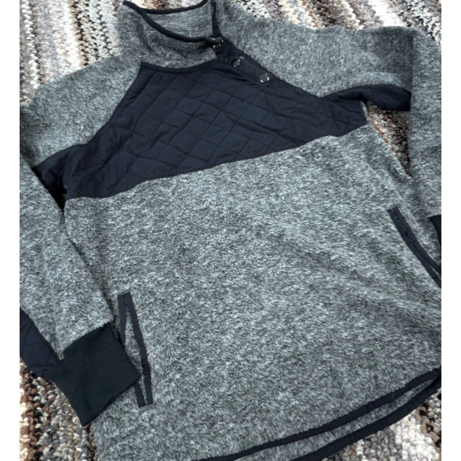 Abercrombie & Fitch VINTAGE Abecrombie & Fitch Sweater Women Small Gray Black Snap T Fleece Jacket Ladies Size S / US 4 / IT 40 - 2 Thumbnail