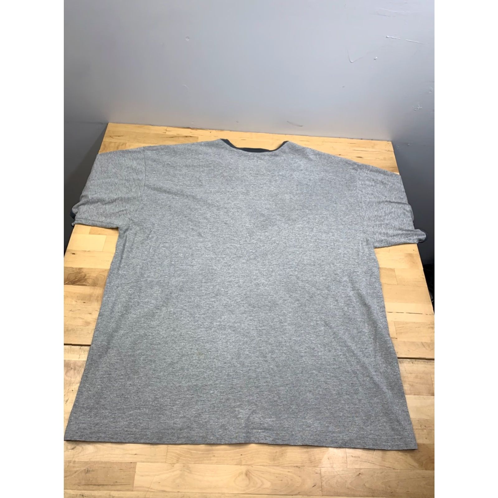 Nike VINTAGE Nike Air Ringer Shirt Mens XL Gray Short Sleeve Crew Neck T-Shirt Y2K 11778 Size US XL / EU 56 / 4 - 7 Thumbnail