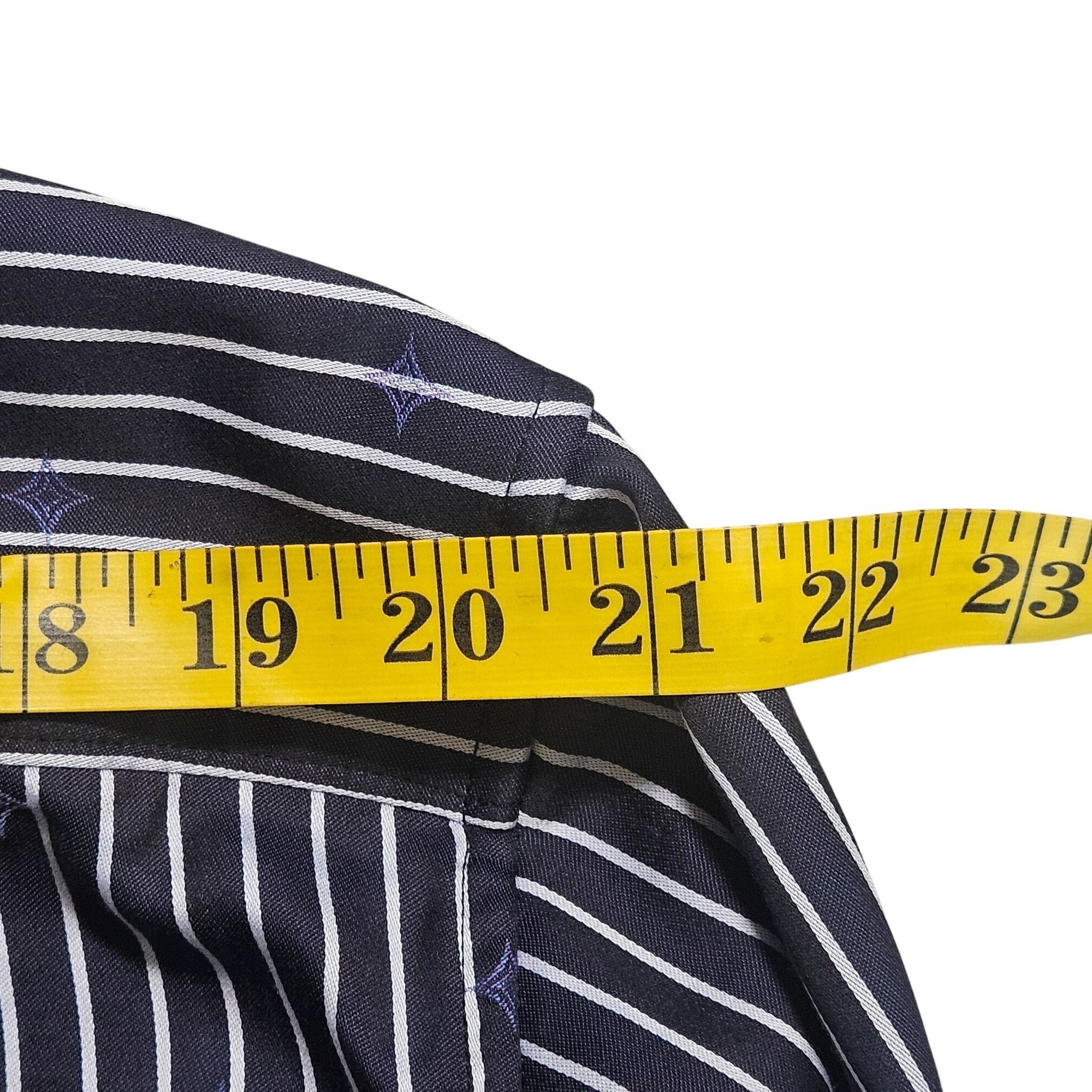 Robert Graham Robert Graham Men's Pinstripe Dress Shirt Black 2XL Quiet Lu Size US XXL / EU 58 / 5 - 16 Thumbnail