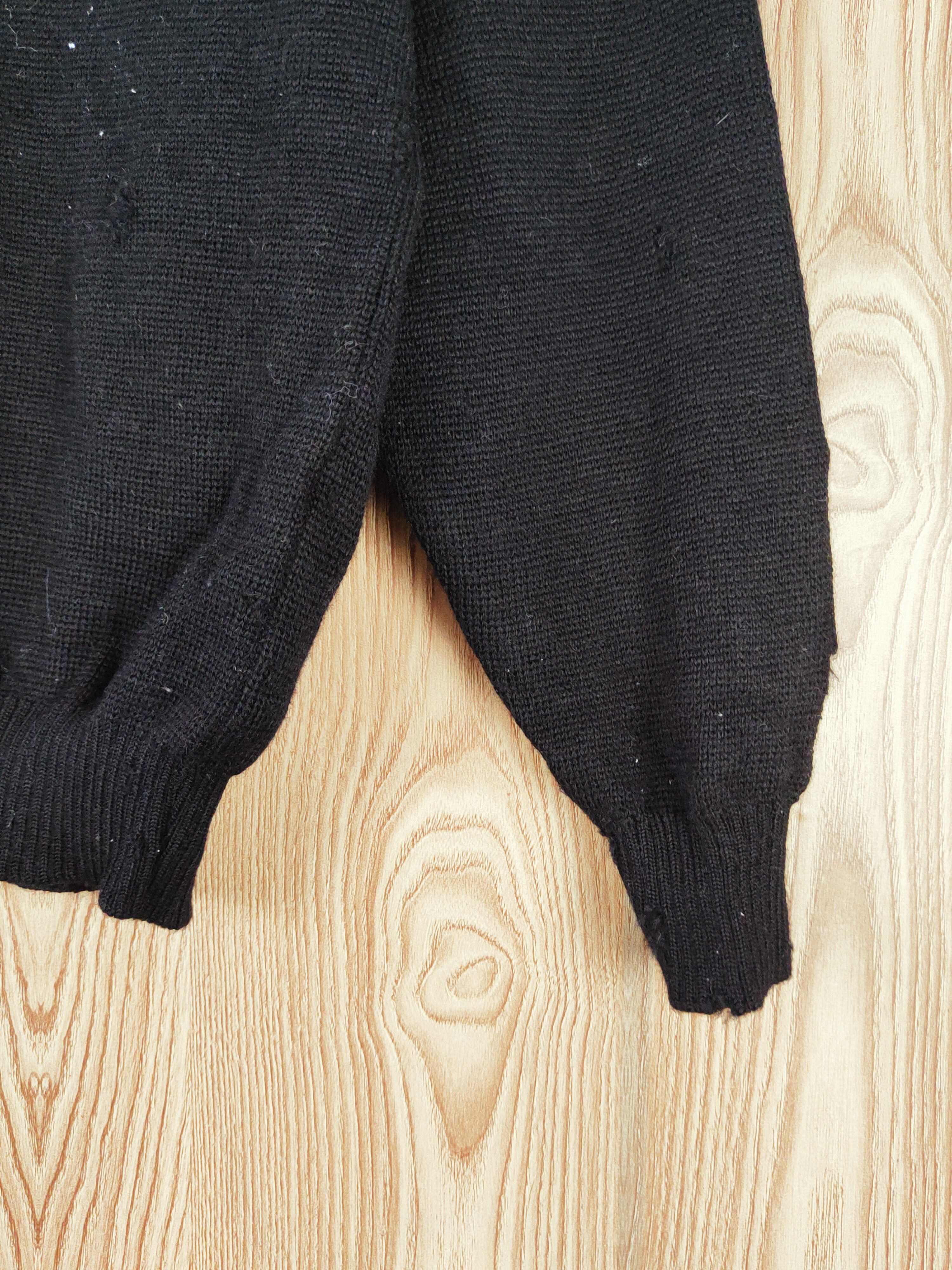 Vintage Liberty Bell vintage ripped Black Knitwear Sweatshirts #W472 Size US S / EU 44-46 / 1 - 12 Thumbnail