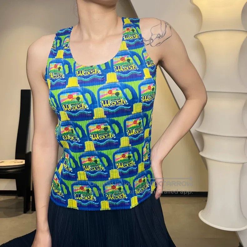 Issey Miyake Issey Miyake Blue Sleeveless Vest Size L / US 10 / IT 46 - 1 Thumbnail