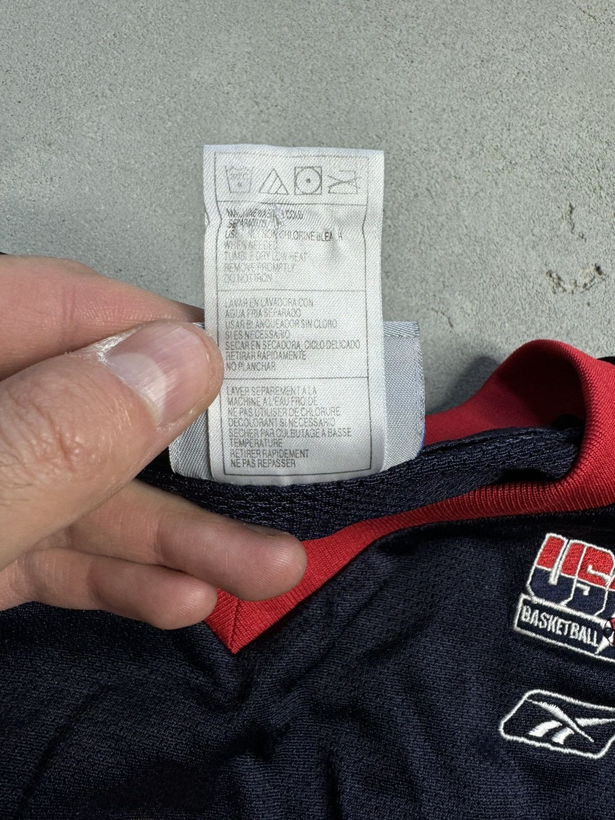 Reebok Vintage Reebok TIM DUNCAN Team USA Jersey Size L Size US L / EU 52-54 / 3 - 6 Thumbnail