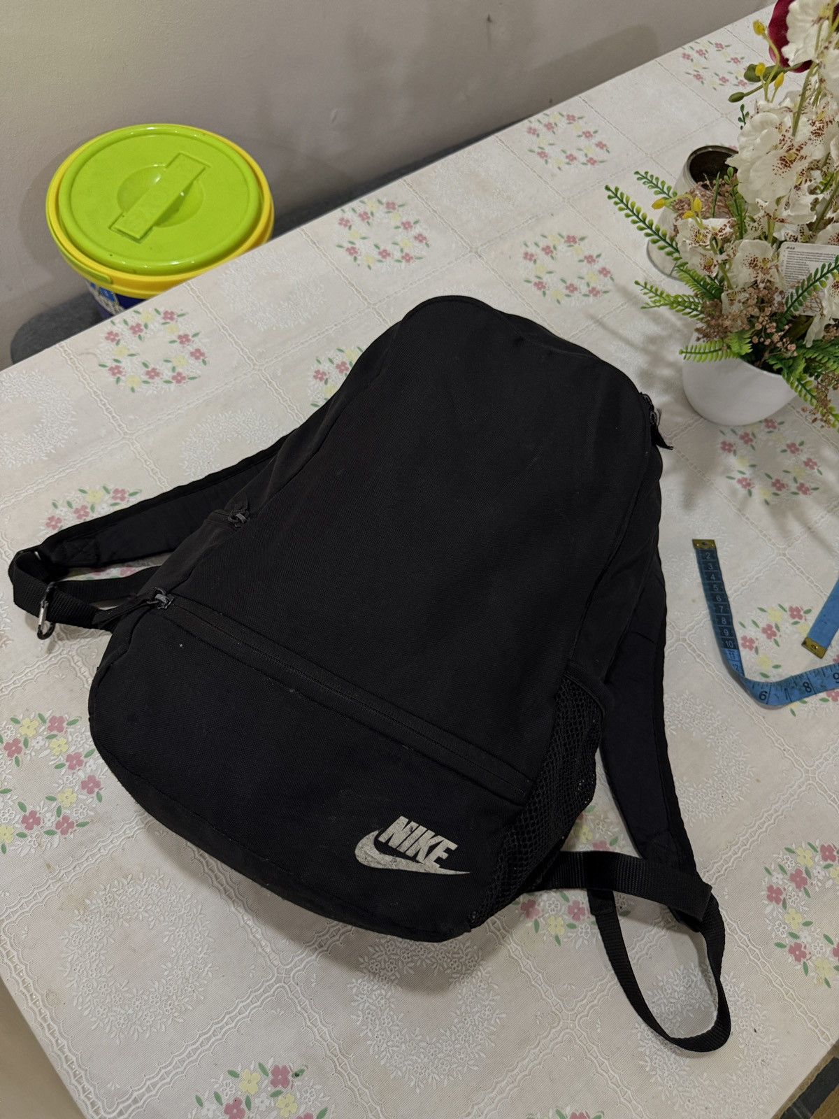 Nike 🔥🔥🔥ARCHIVE NIKE BAGPACK Size ONE SIZE - 3 Thumbnail