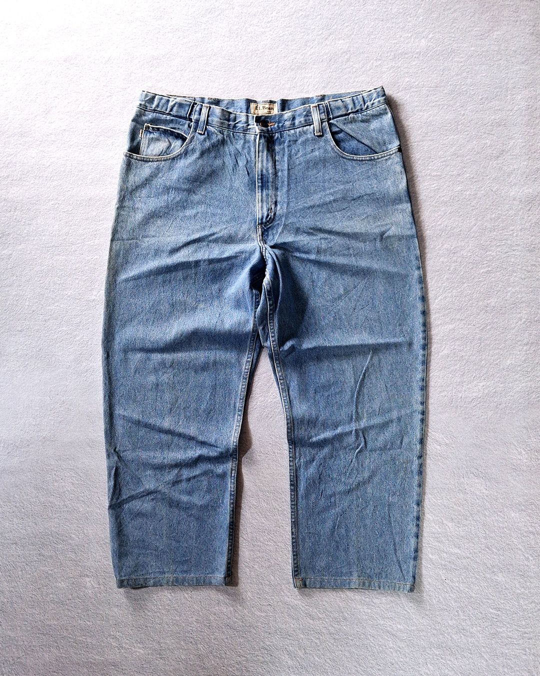 L.L. Bean LL BEAN COMFORT WAIST ELASTIC JEANS Size US 38 / EU 54 - 1 Thumbnail