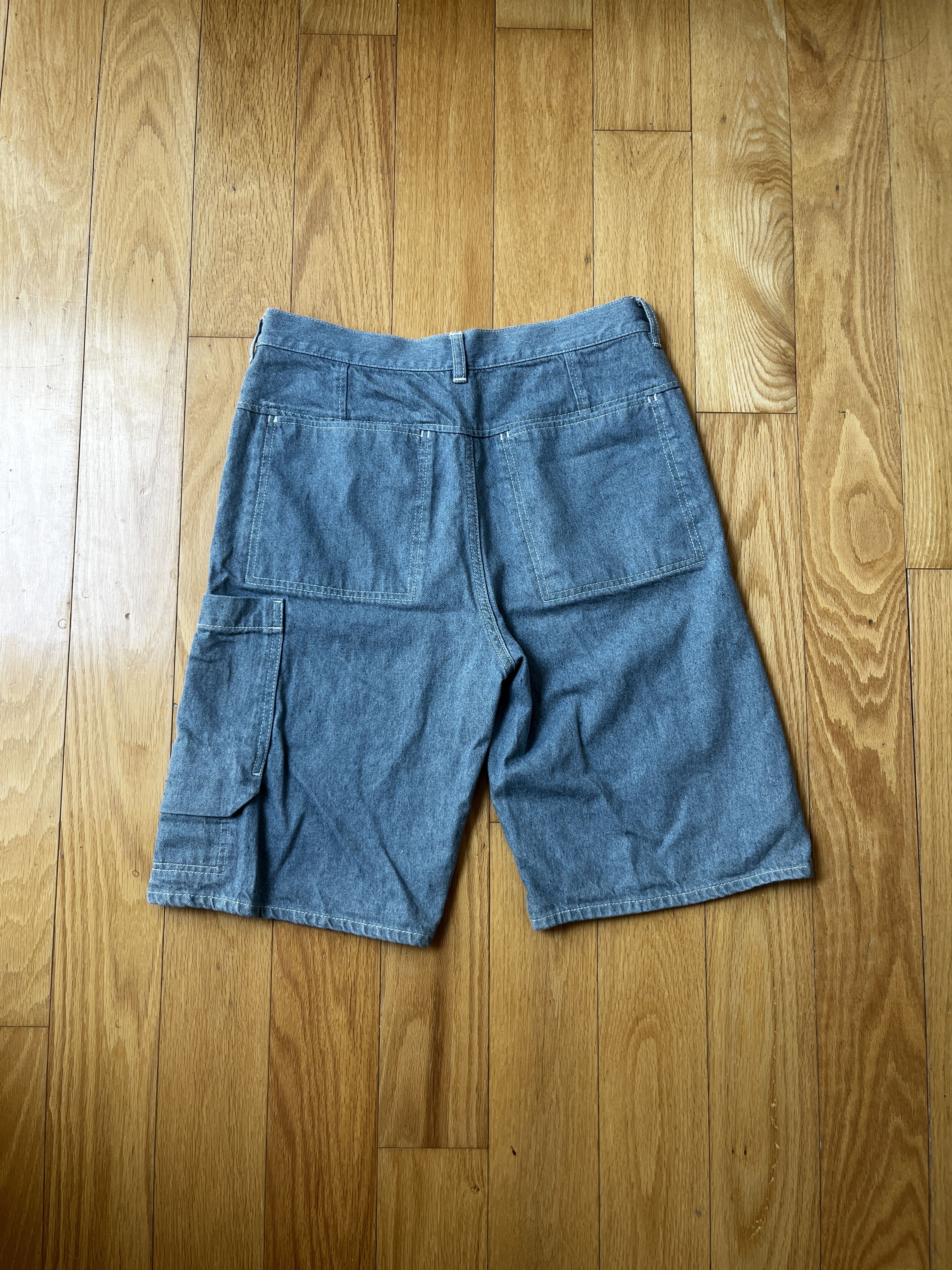 Cos COS Wide Fit Cargo Jorts 30 Size US 30 / EU 46 - 2 Thumbnail