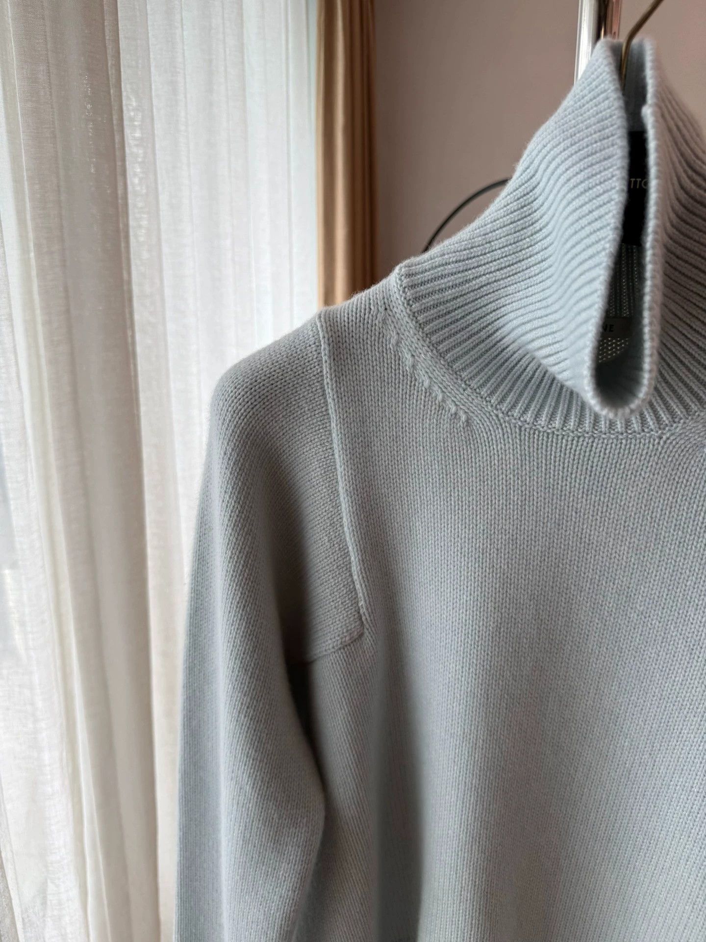 Celine CELINE Vintage Cashmere Sweater S (Like New) Size S / US 4 / IT 40 - 2 Thumbnail
