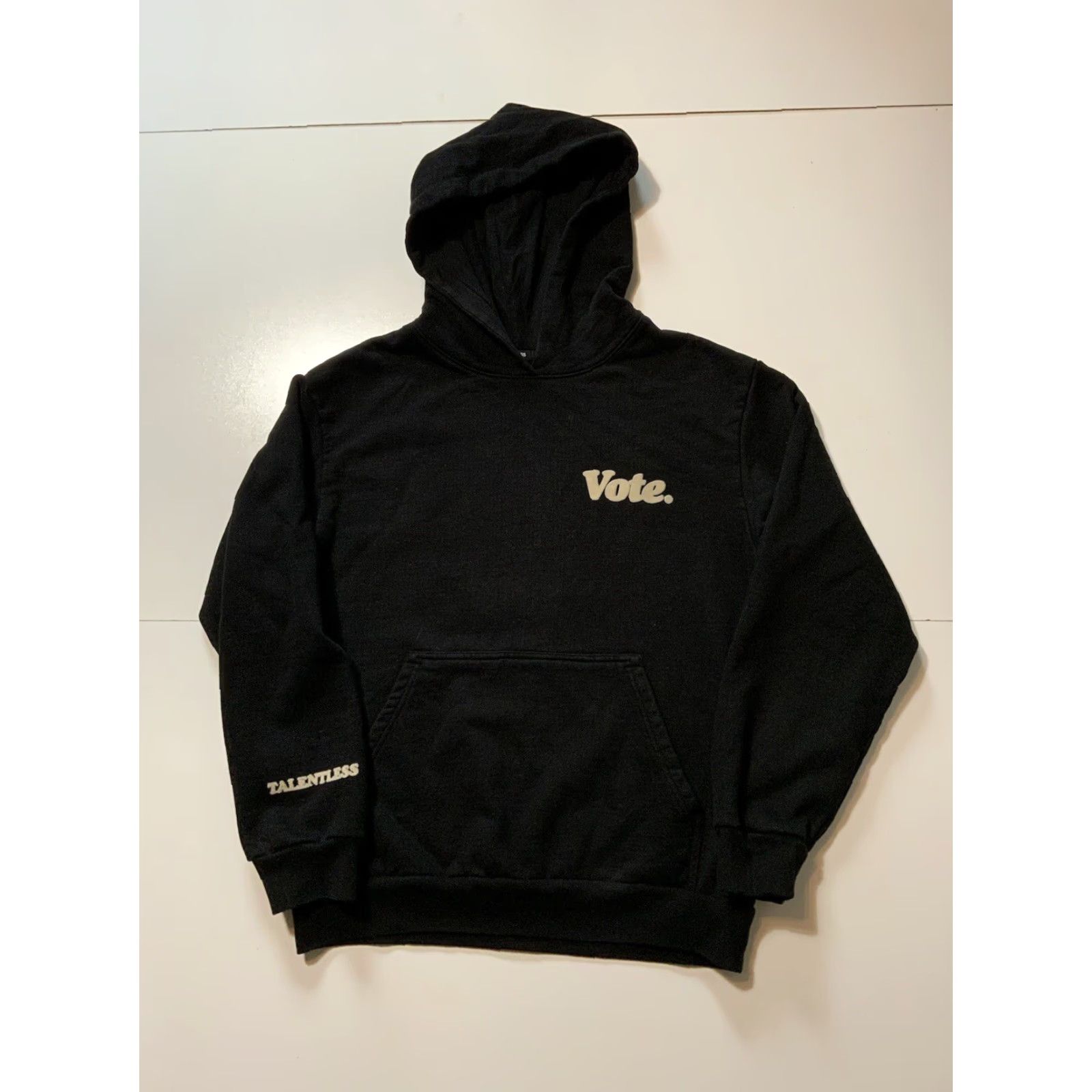 Talentless Talentless Vote Black Heavyweight Fleece Pullover Sweatshirt Hoodie Sz. S Mens Size S Pullover Hoodie Heavyweight Fleece Black Talentless Vote Mens S Size US S / EU 44-46 / 1 - 2 Thumbnail