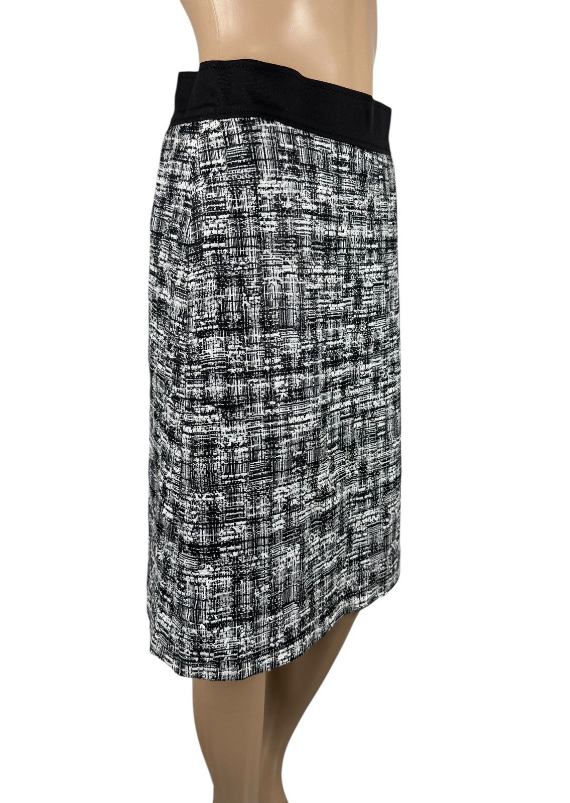 Escada × Escada Sport Escada Sport Rinya Skirt Woven Acrylic size DE36 IT42 Size 28" / US 6 / IT 42 - 3 Thumbnail