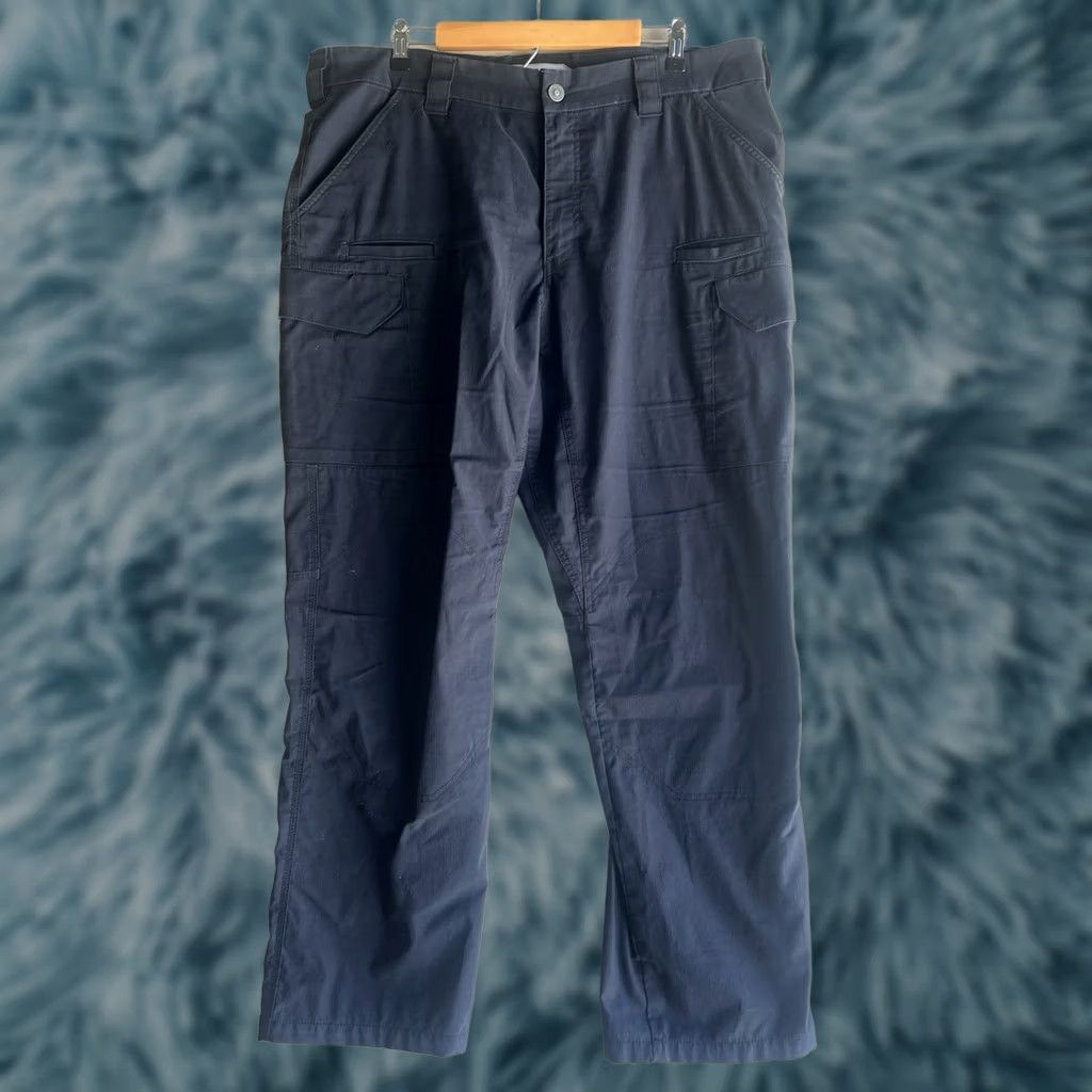 Vintage First Tactical Pants Men 40x32 Black Cargo Tactical Work Utility Pants Size US 40 / EU 56 - 1 Thumbnail
