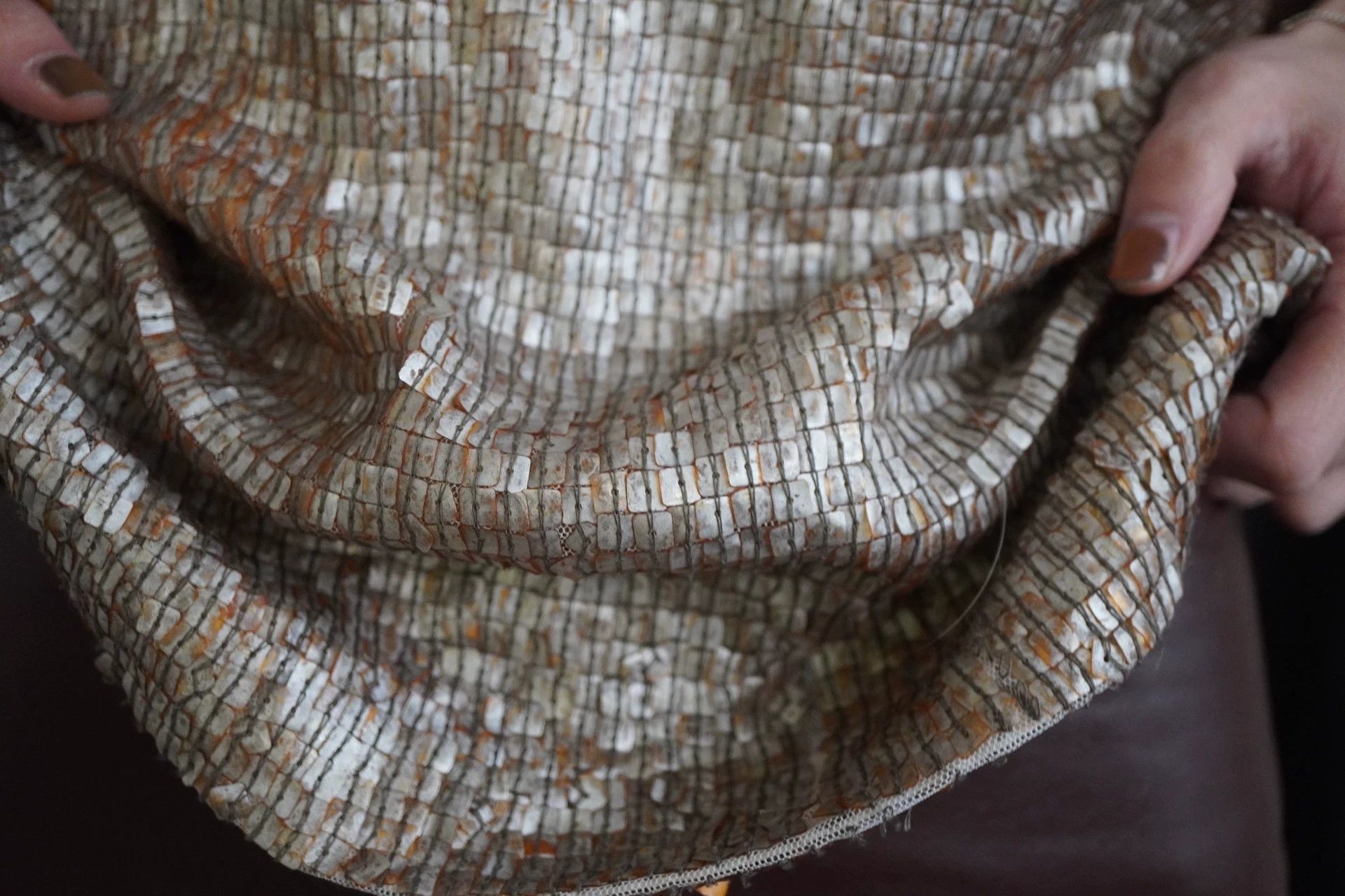 Loewe LOEWE 80s Hand-Sewn Sequins Silk Gradient Vest M Size M / US 6-8 / IT 42-44 - 9 Thumbnail