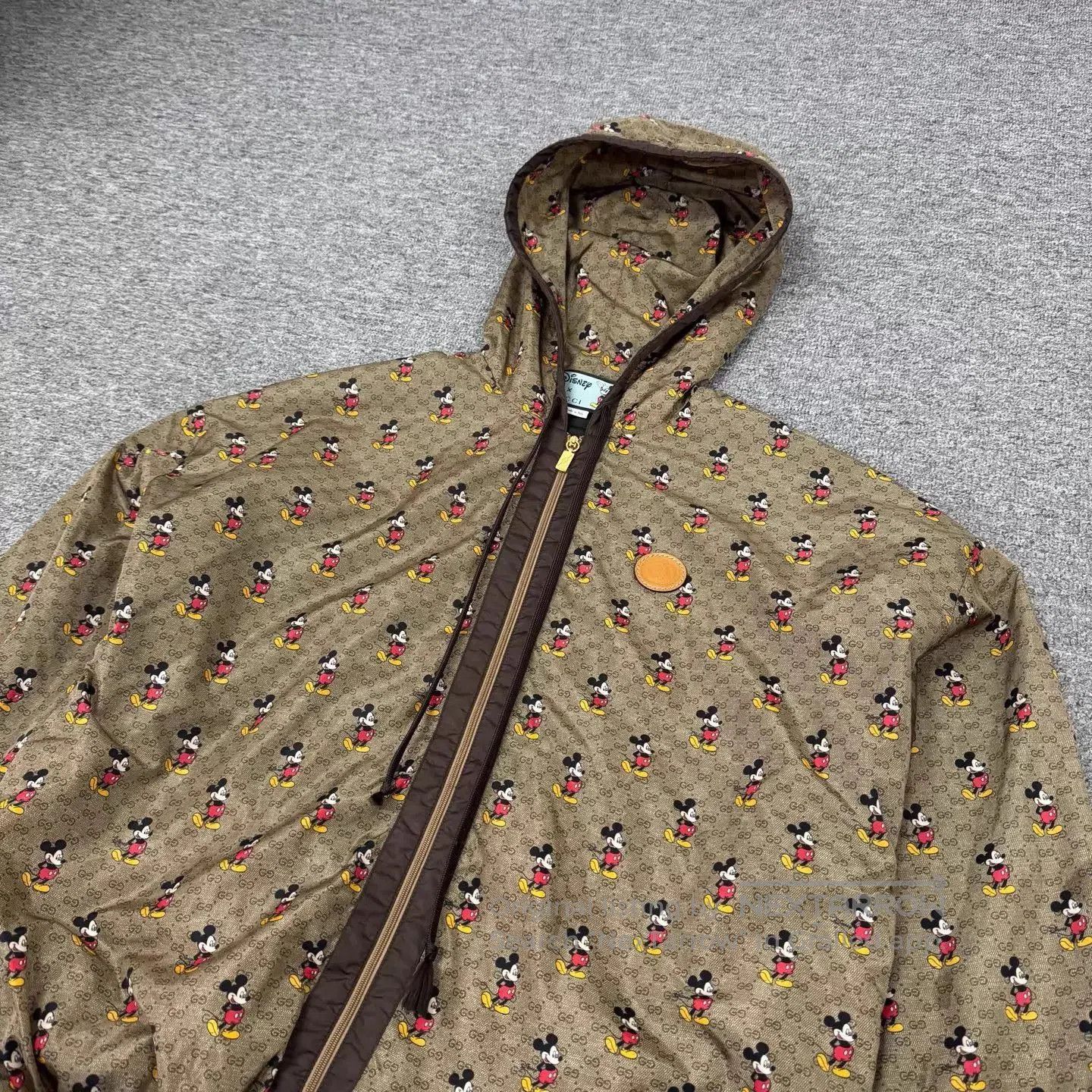 Gucci Brown Mickey Mouse Print Hooded Jacket. Size US M / EU 48-50 / 2 - 4 Thumbnail