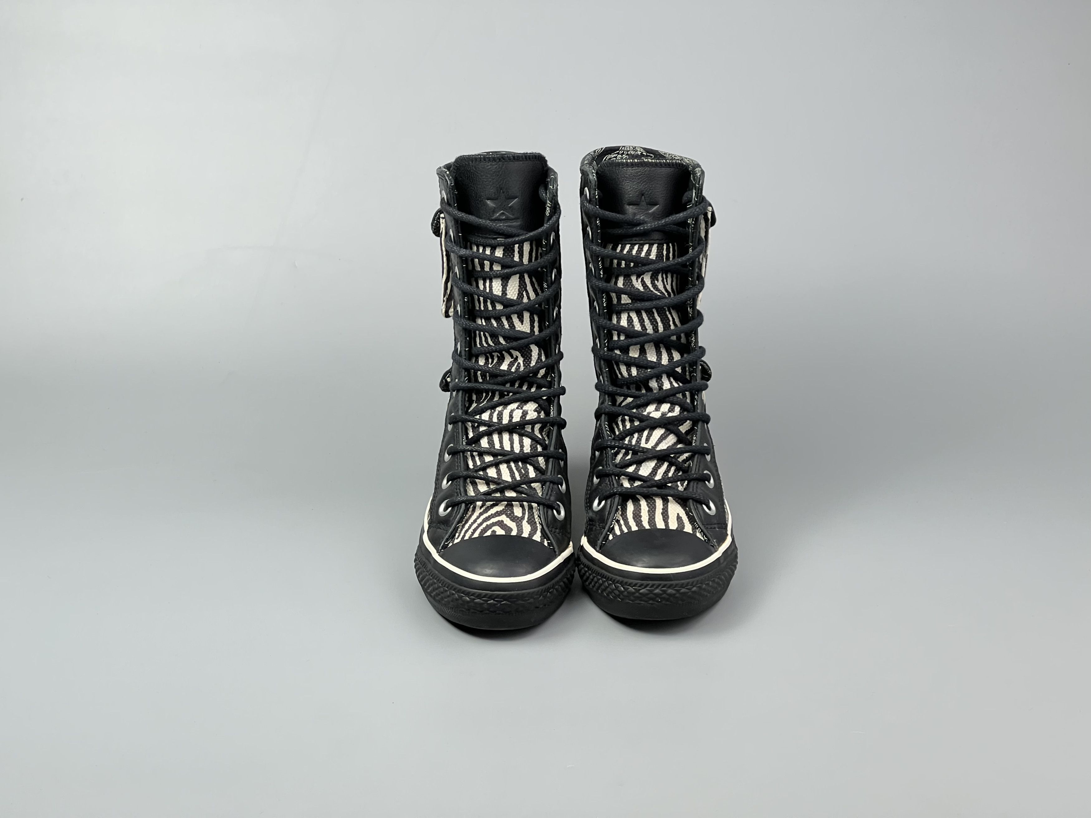 Converse Rare Converse Zebra Hi Top Size US 6 Size US 6 / IT 36 - 4 Thumbnail