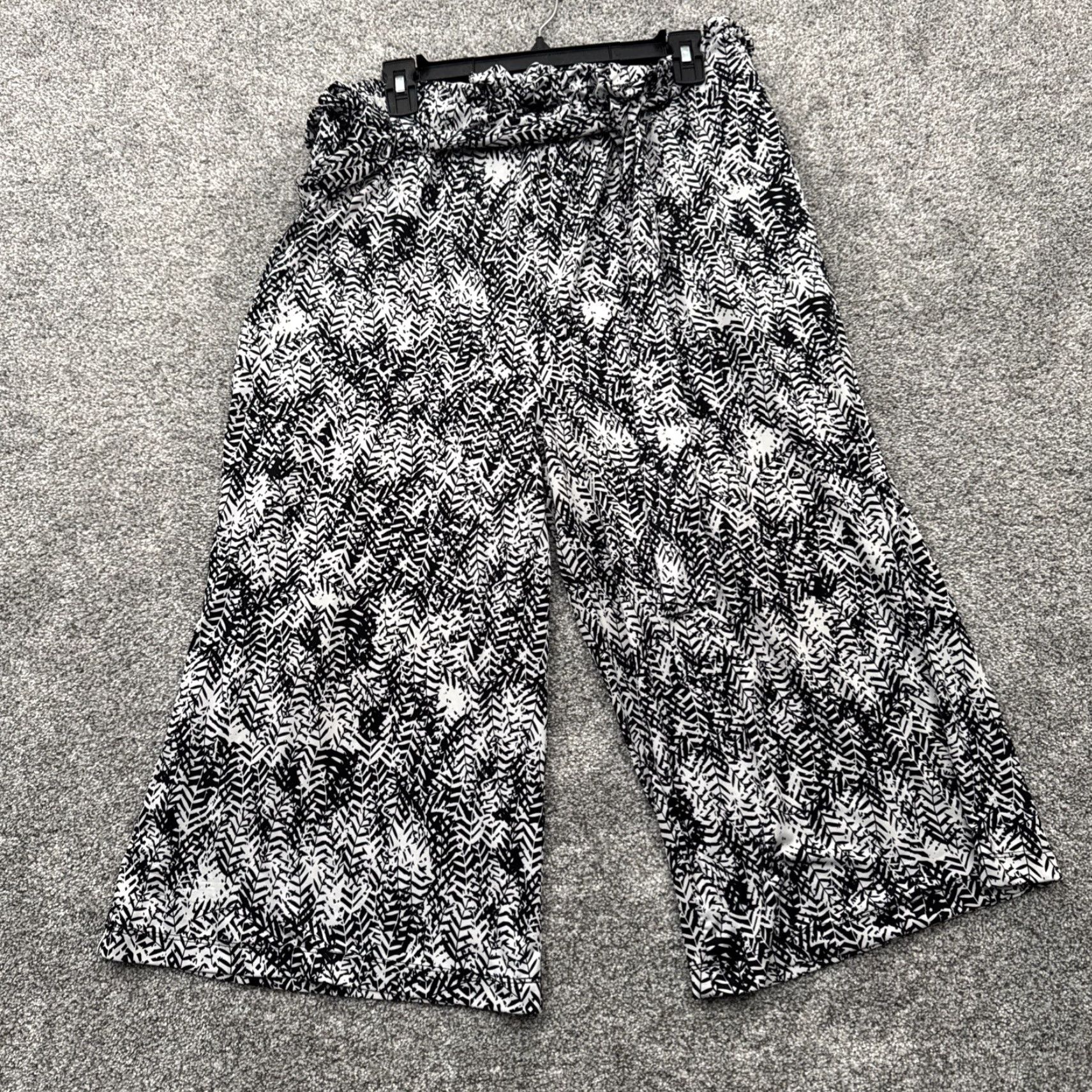 Etro VINTAGE Retro Y2K Palazzo Pants Womens XL Wide Leg Lagenlook Crinkle Textured (Black, 92% Polyester 8% Spandex) Size 40" / US 18 - 2 Thumbnail