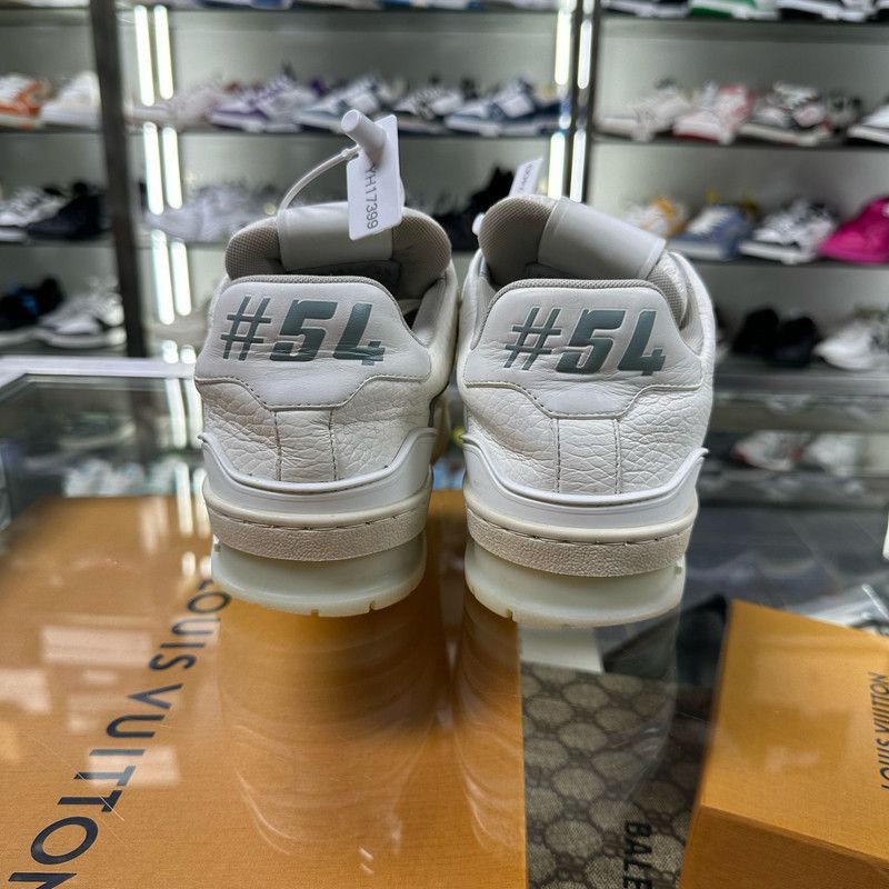Louis Vuitton Louis Vuitton Women's Leather Trainer Sneakers -2508 Size US 6 / IT 36 - 3 Thumbnail