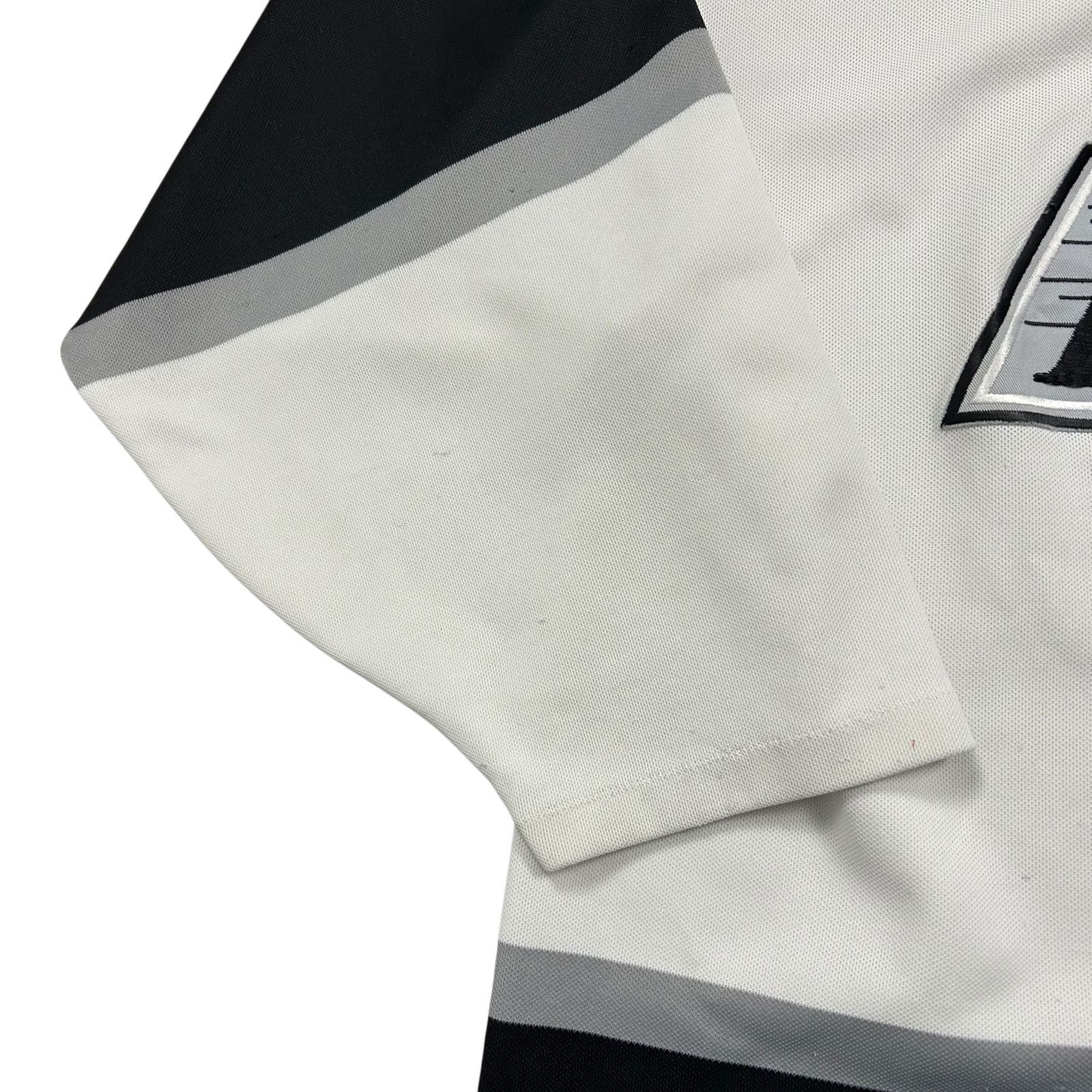 NHL RARE VTG 90s NHL LOS ANGELES KINGS CCM HOCKEY JERSEY Size US M / EU 48-50 / 2 - 9 Thumbnail