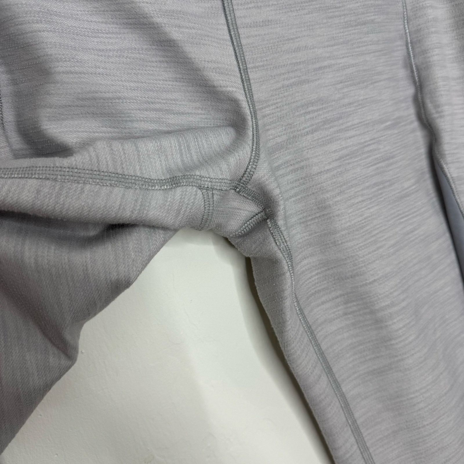 Lululemon Lululemon Straight To The Studio Pant Reversible Slub Denim Size 30" / US 8 / IT 44 - 3 Thumbnail