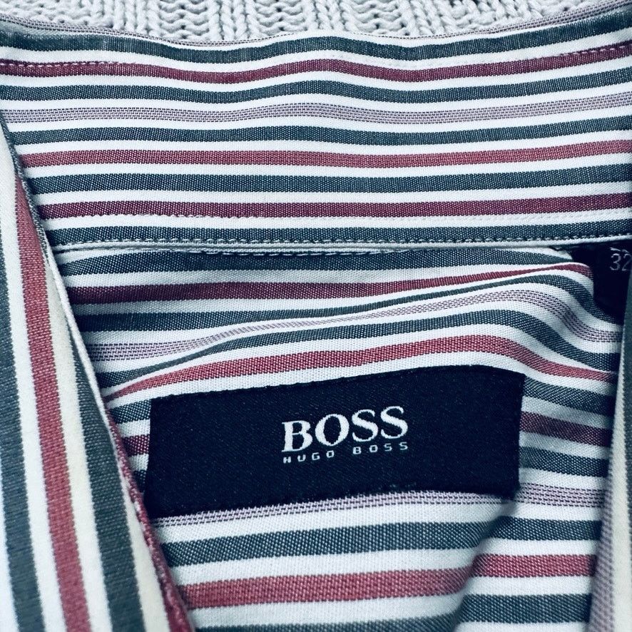 Hugo Boss Hugo Boss red and gray striped button down Size US L / EU 52-54 / 3 - 5 Thumbnail
