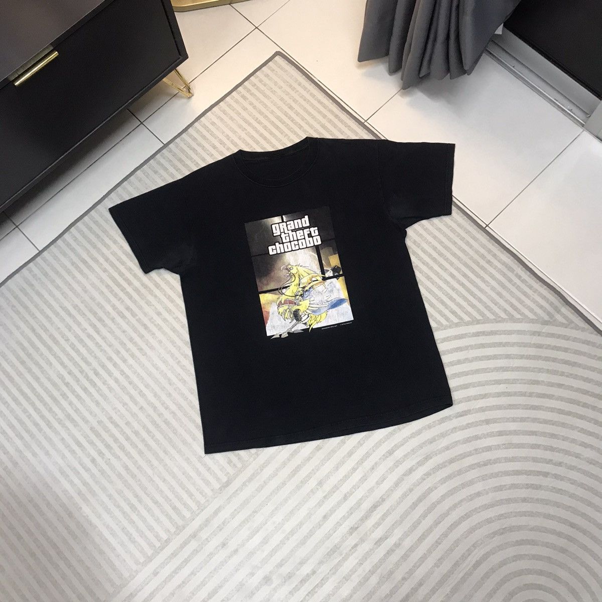 Vintage VINTAGE PARODY GRAND THEFT CHOCOBO ART Y2K RARE TEE Size US L / EU 52-54 / 3 - 1 Thumbnail