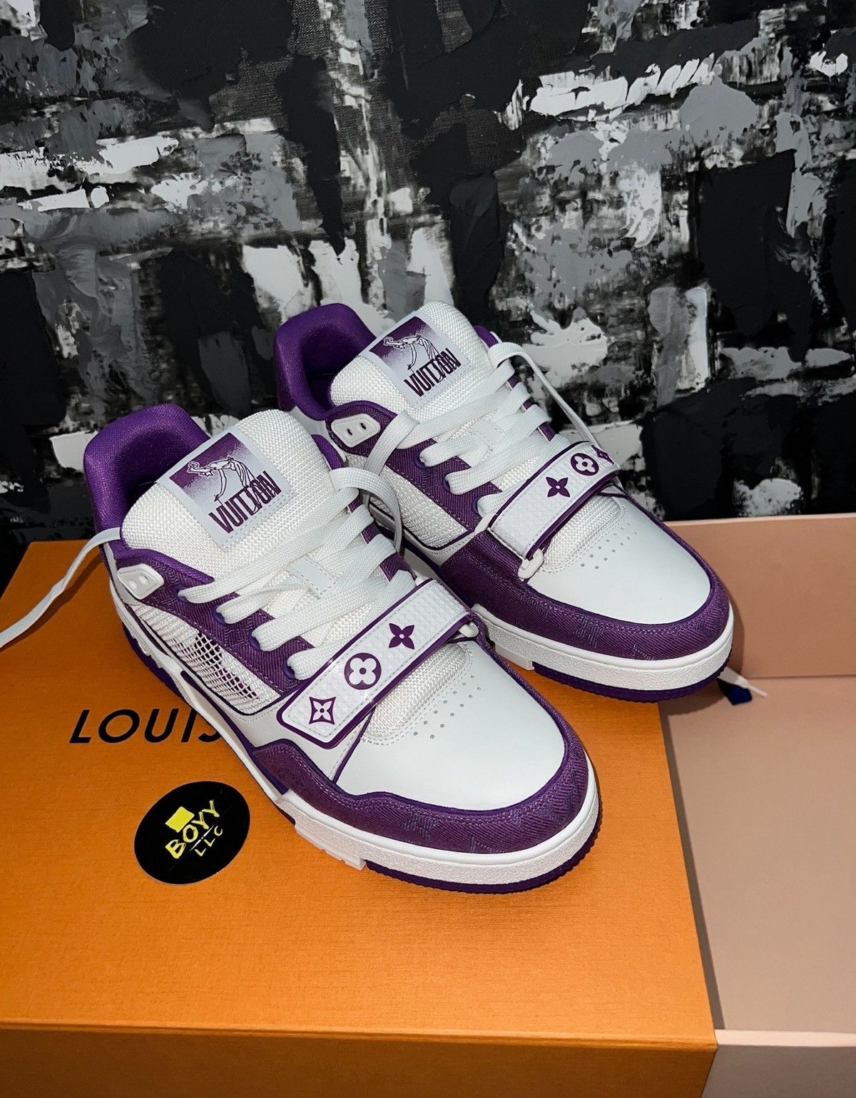 Louis Vuitton Louis vuitton monogram strap sneakers lv7.5 Size US 9.5 / EU 42-43 - 2 Thumbnail