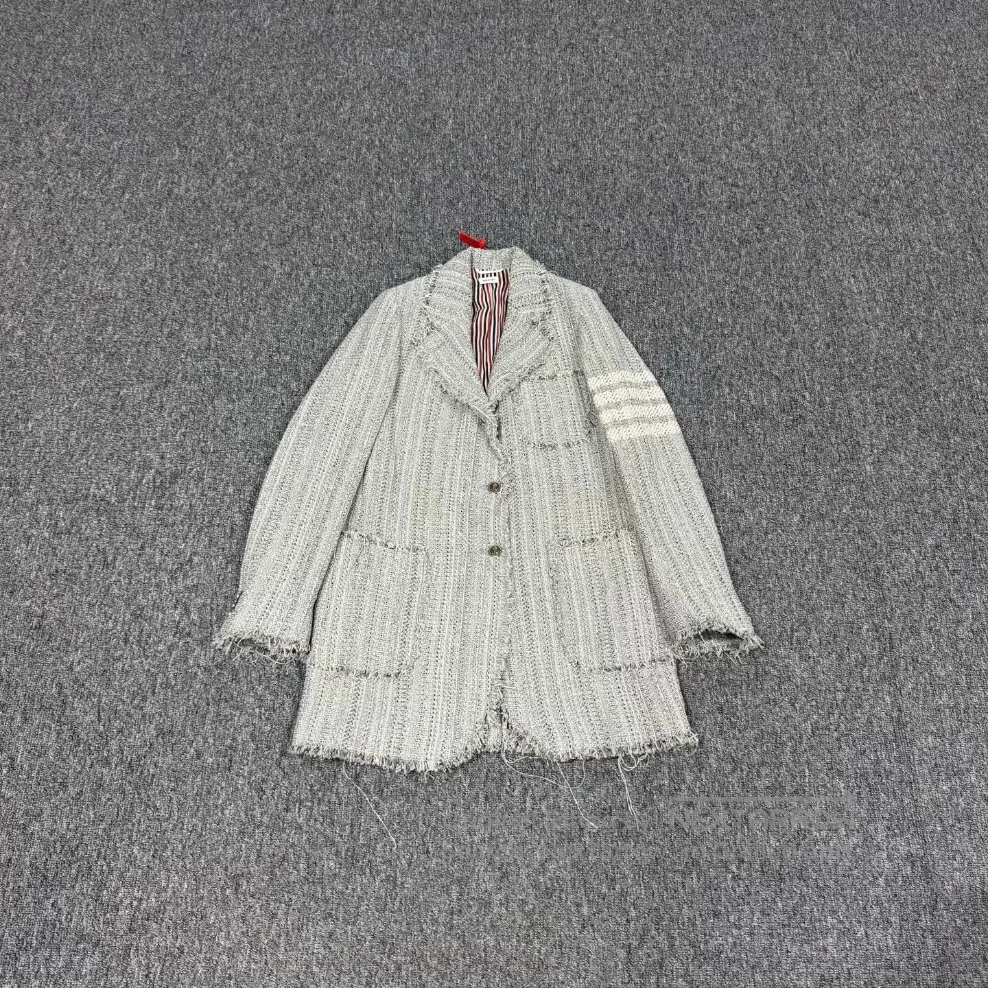 Thom Browne Thom Browne Classic four stripes; damaged frills; suit coa Size S / US 4 / IT 40 - 1 Thumbnail