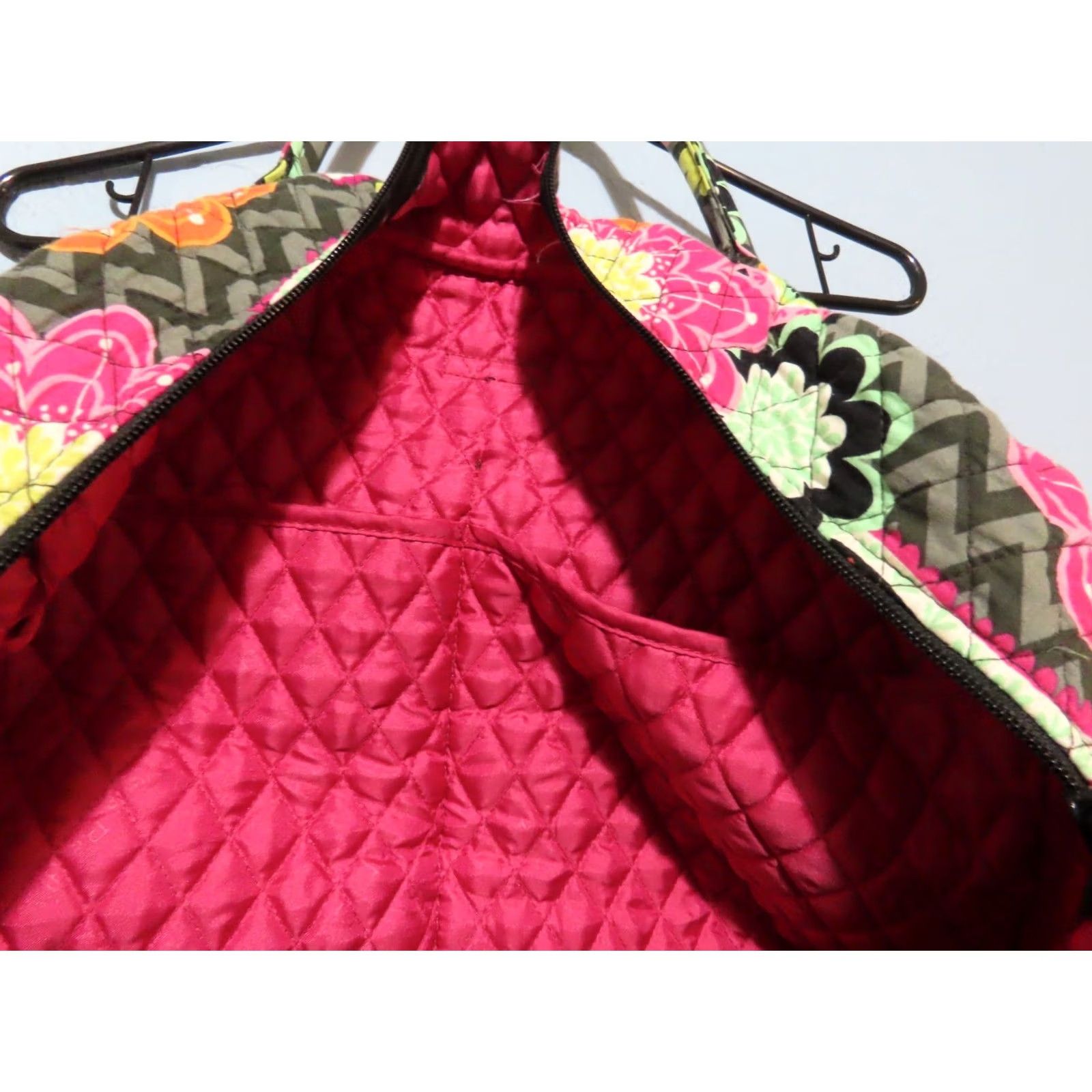 Vera Bradley Vera Bradley Grand Traveler Floral Weekendr Bag 14413-163 Hot Pink Interior, Multicolor Exterior, Duffle, Womens, XL, Zip, Travel, Casual, Business Size ONE SIZE - 7 Thumbnail