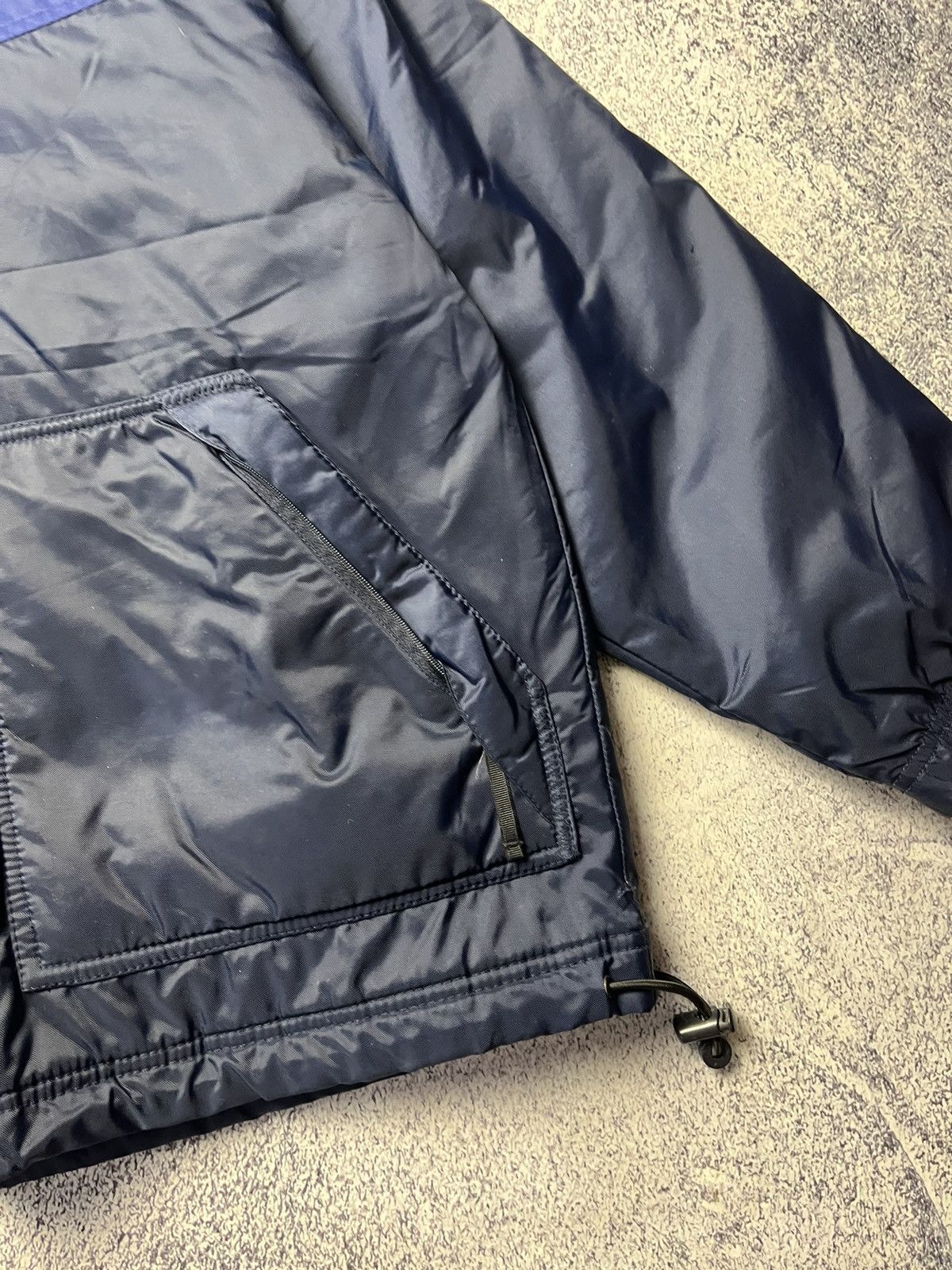 Nike Nike Vintage Nylon Mini Swoosh Logo Light Jacket Size US S / EU 44-46 / 1 - 11 Thumbnail