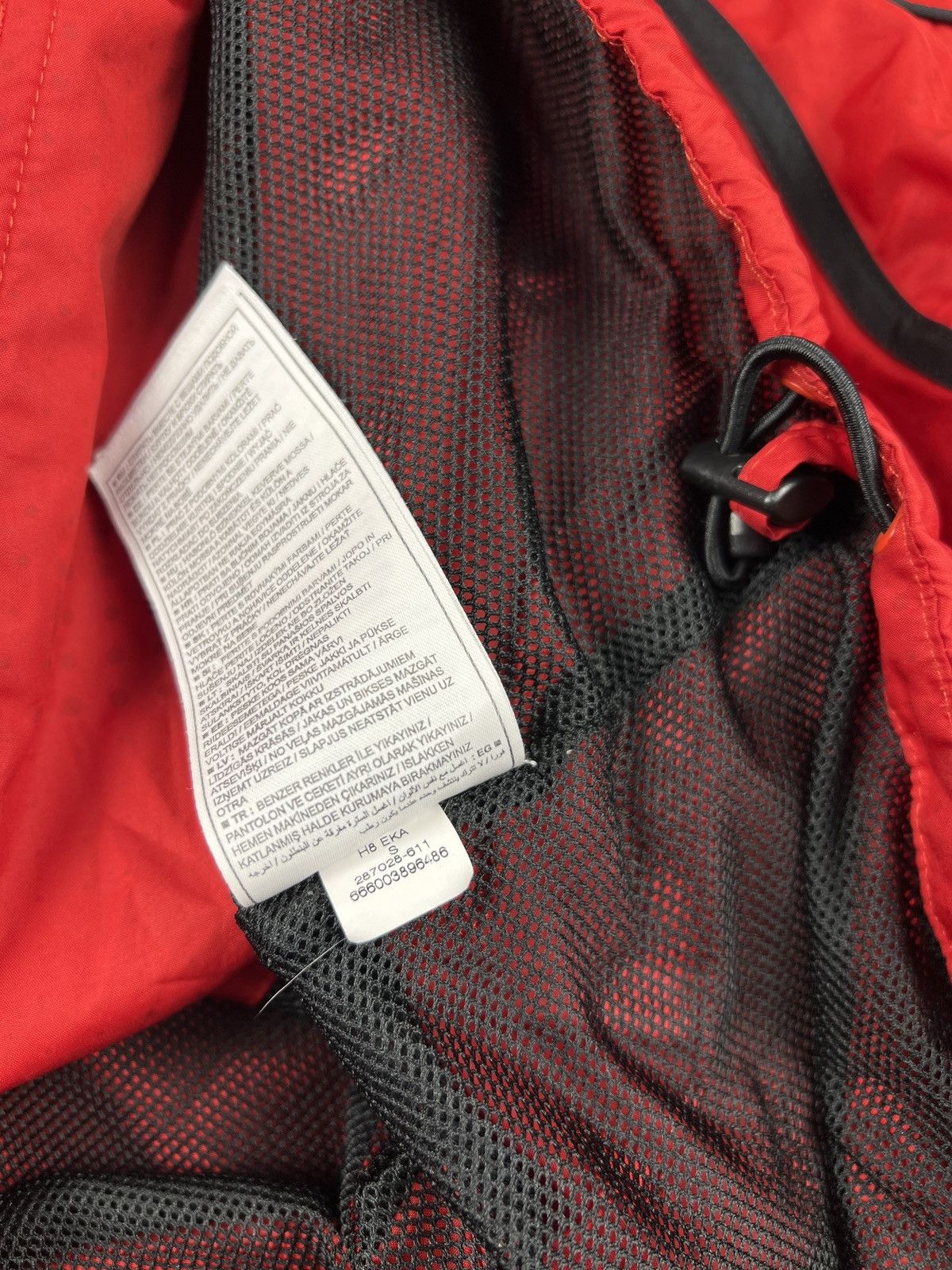 Nike Vintage Y2K Nike Air Track Top Wind Nylon Jacket Mens S Red Size US S / EU 44-46 / 1 - 8 Thumbnail