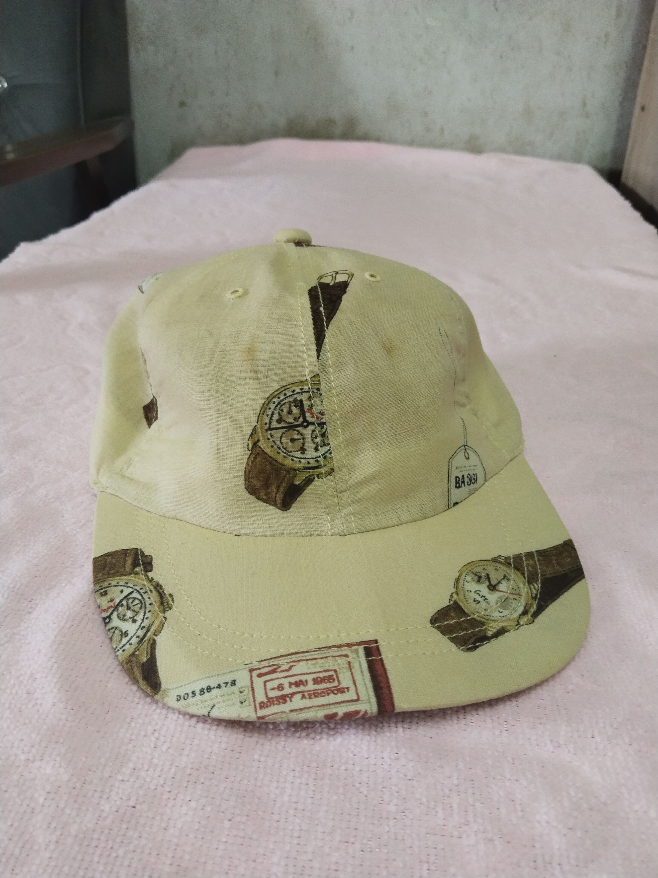 Japanese Brand VINTAGE PRINT WATCHES TRAVEL FITTED CAP JAPAN Size ONE SIZE - 1 Thumbnail
