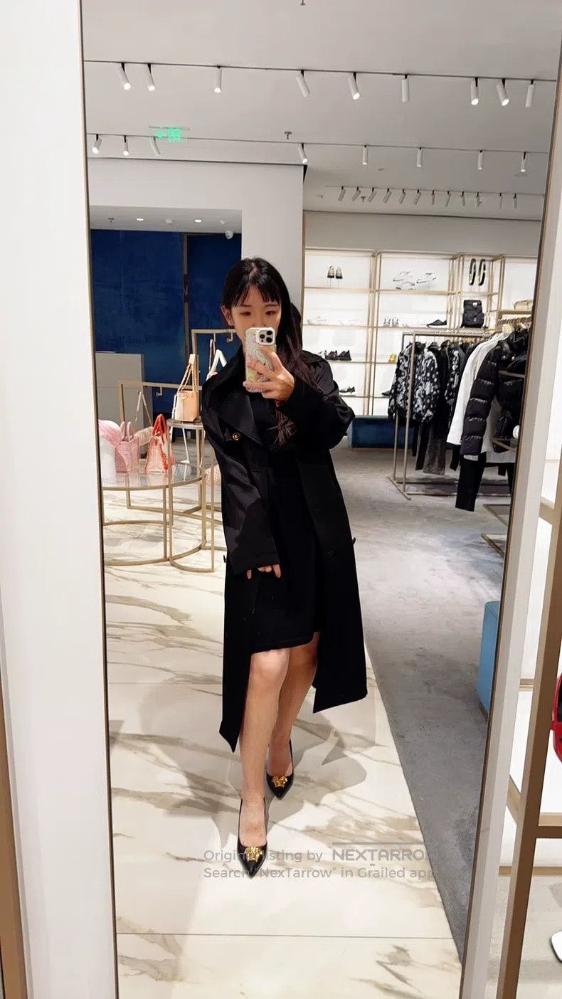 Versace Versace Black trench coat Size M / US 6-8 / IT 42-44 - 2 Thumbnail