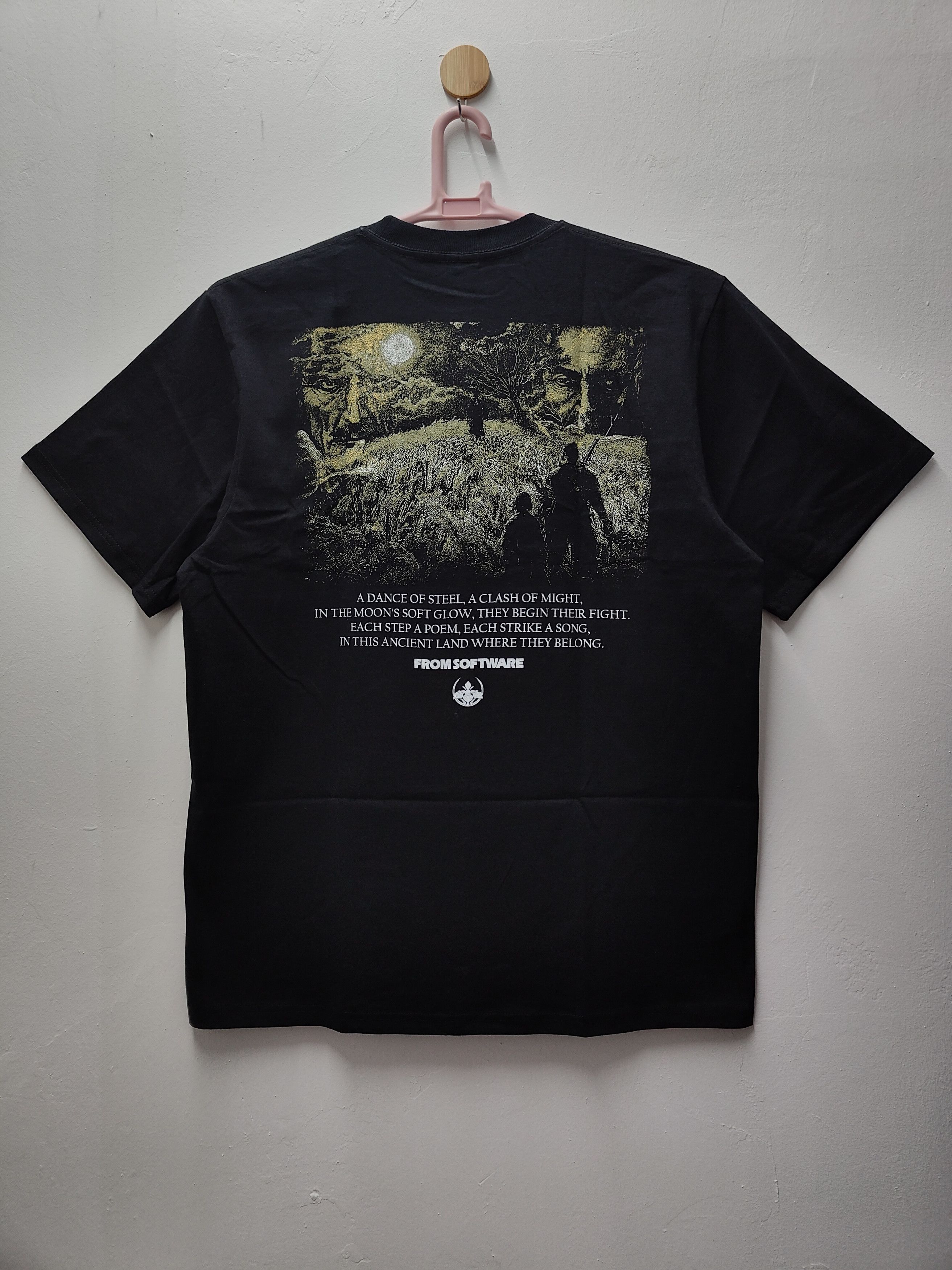 Playstation Sekiro "Isshin Ashina, The Sword Saint" T-shirt Size US XL / EU 56 / 4 - 5 Thumbnail