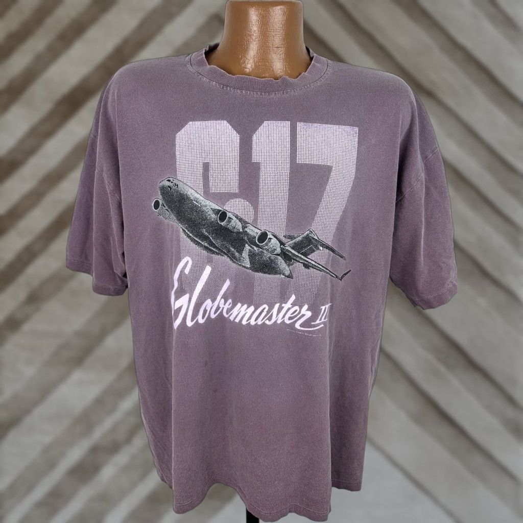 Vintage Vintage 90s C-17 Globemaster III Shirt XL Dusty Purple USAF Military Plane Size US XL / EU 56 / 4 - 1 Thumbnail