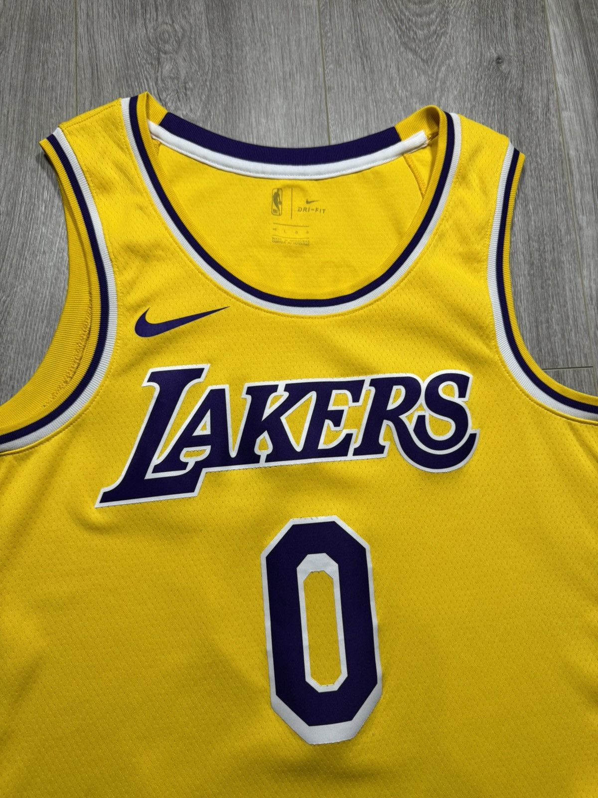 NBA × Nike Los Angeles Lakers Nike Yellow Basketball Jersey Kyle Kuzma Size US L / EU 52-54 / 3 - 3 Thumbnail
