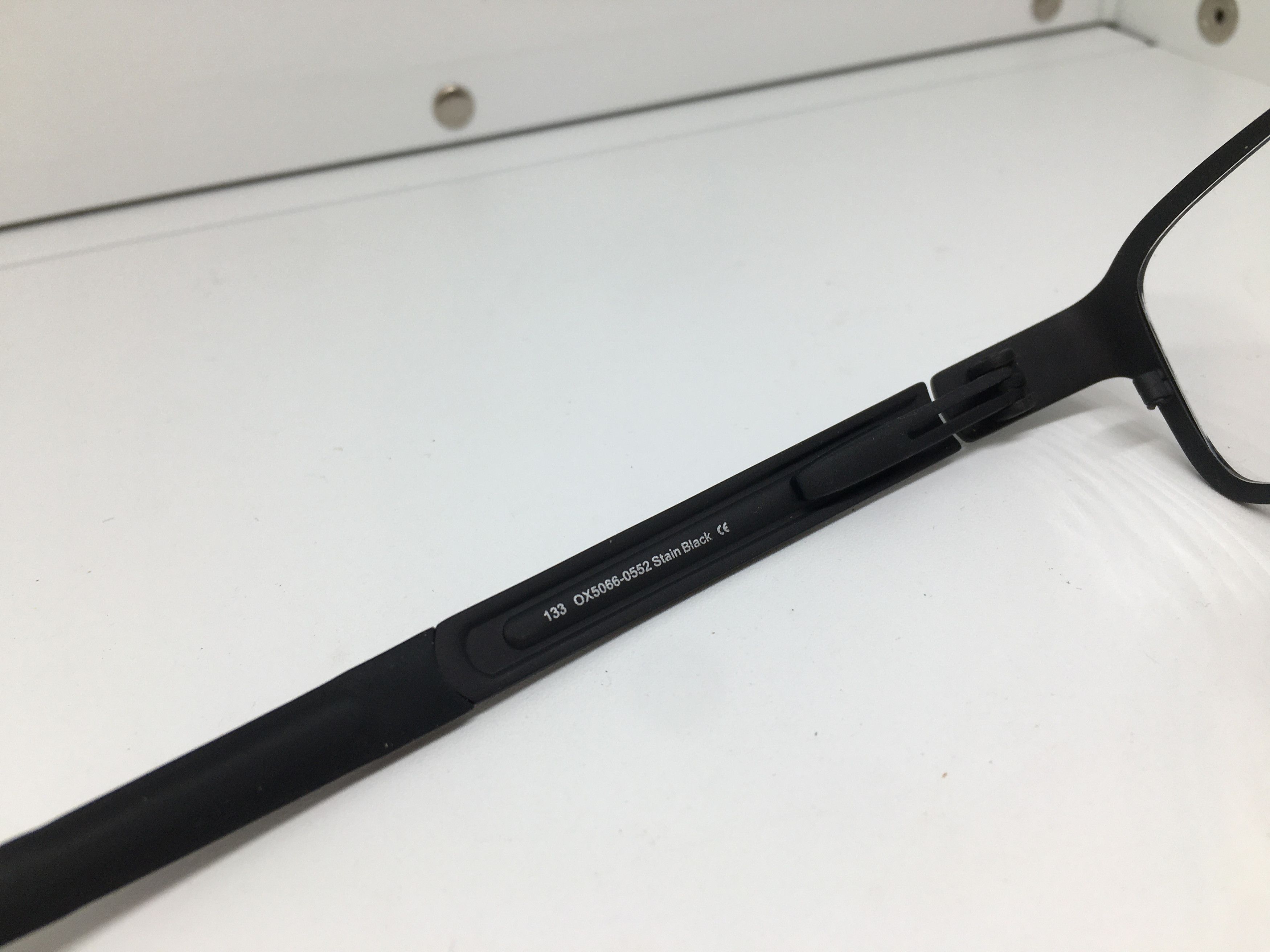 Oakley MOD ICONIC OAKLEY DERINGER TITANIUM EYEGLASSES SUNGLASSES Size ONE SIZE - 6 Thumbnail