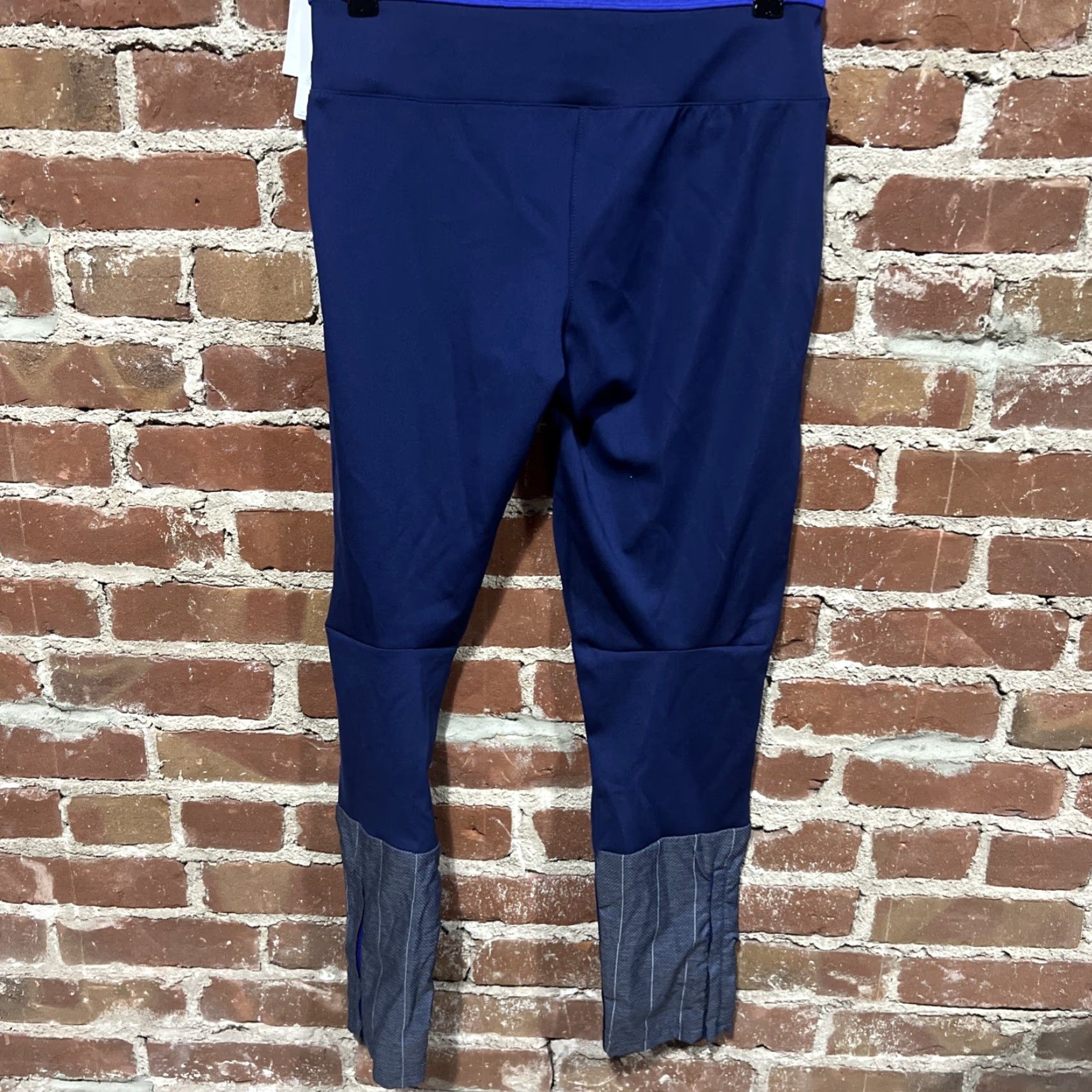 Adidas NWT Adidas Leggings Womens Blue Small Boston Marathon 2015 Running Aeroready Pattern Some Stripes Zip Pocket Logo Size 28" / US 6 / IT 42 - 4 Thumbnail