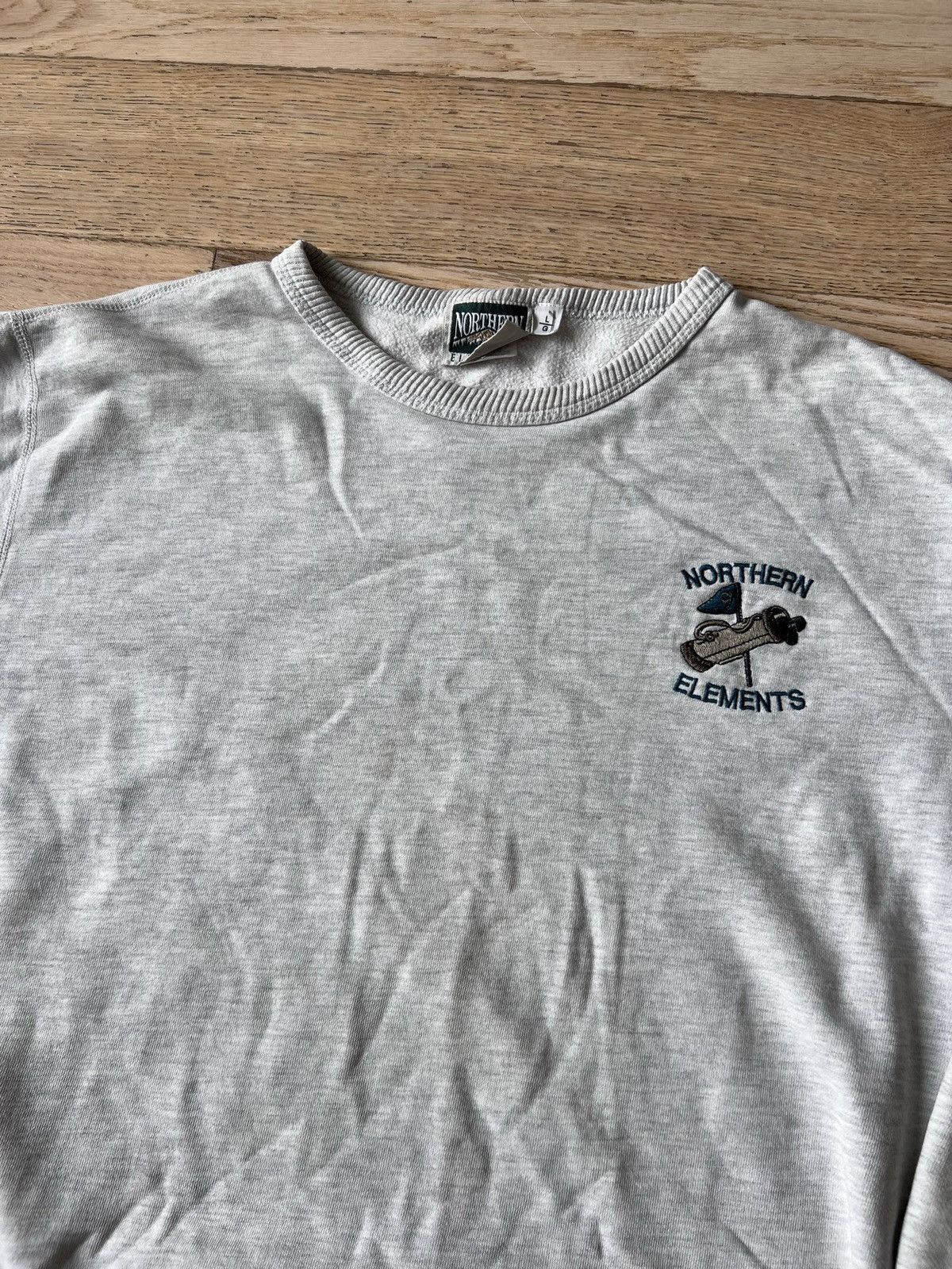 Northern Reflections × Vintage Vintage 90s Northern Elements Golf Crew Sweatshirt Size US L / EU 52-54 / 3 - 1 Thumbnail