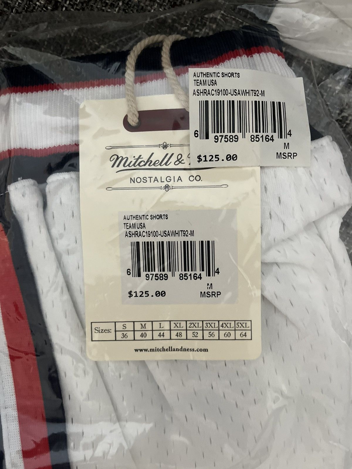 Mitchell & Ness USA basketball authentic shorts dream team Size US 33 - 2 Thumbnail