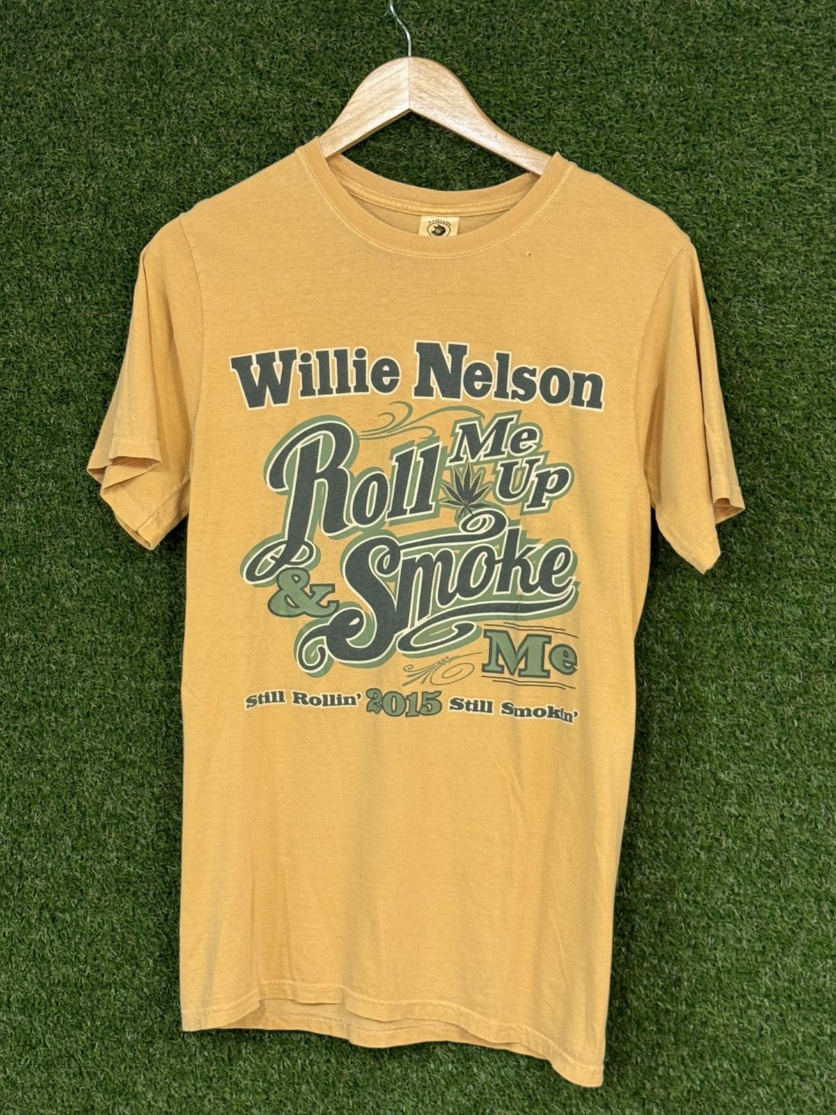 Vintage RARE Willie Nelson 2015 Tour Yellow Album Tee Small Country Size US S / EU 44-46 / 1 - 1 Thumbnail