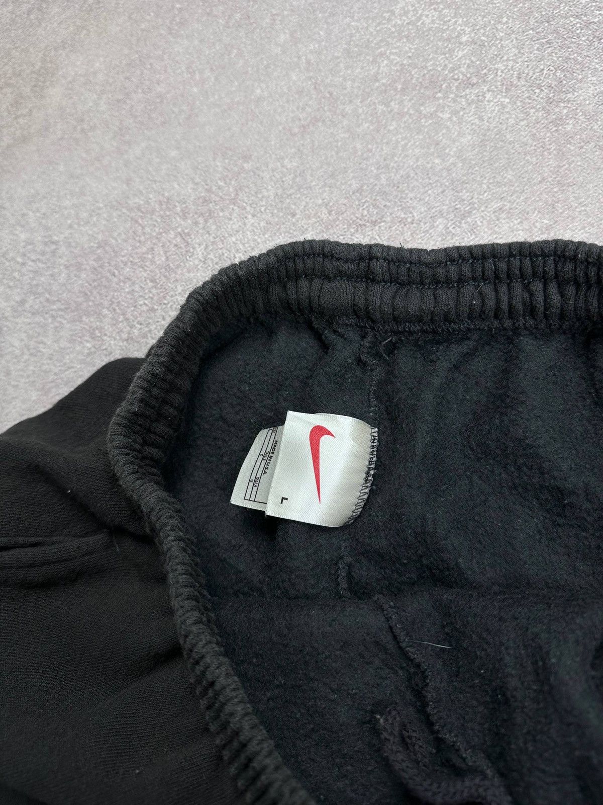 Nike Vintage Nike Swoosh Y2K Baggy Sweatpants L Size US 34 / EU 50 - 3 Thumbnail