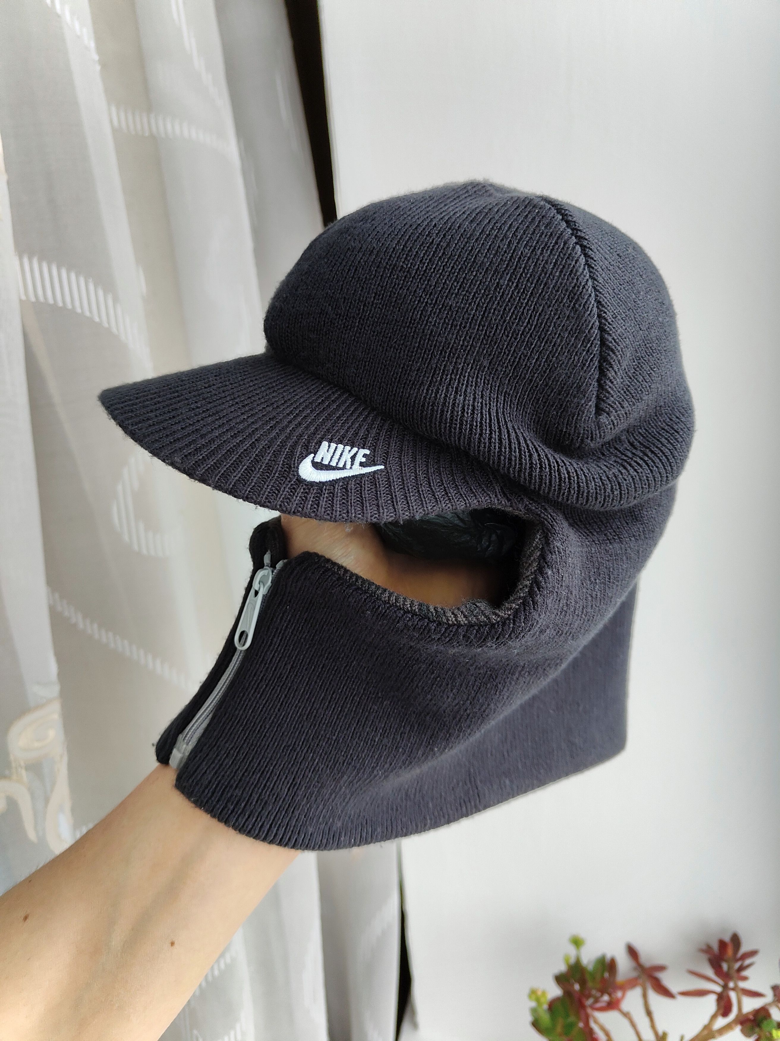 Nike Vintage Nike Air Max Balaclava Beanie Mask Visor Y2K Archive Size ONE SIZE - 1 Thumbnail