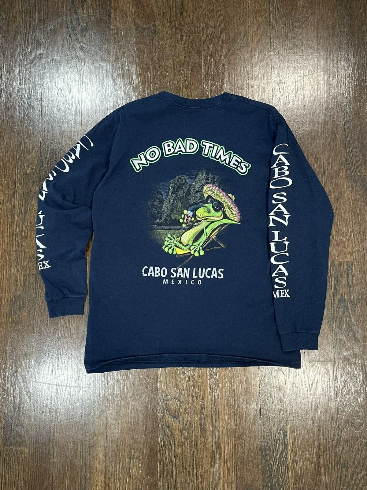 Gildan Cabo San Lucas Mexico long sleeve shirt Size US M / EU 48-50 / 2 - 1 Thumbnail