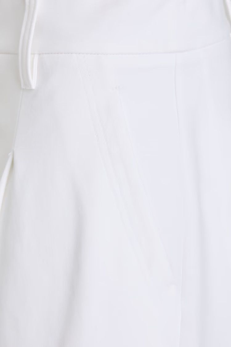 Brunello Cucinelli o1y0725 Short in White Size 32" / US 10 / IT 46 - 4 Thumbnail