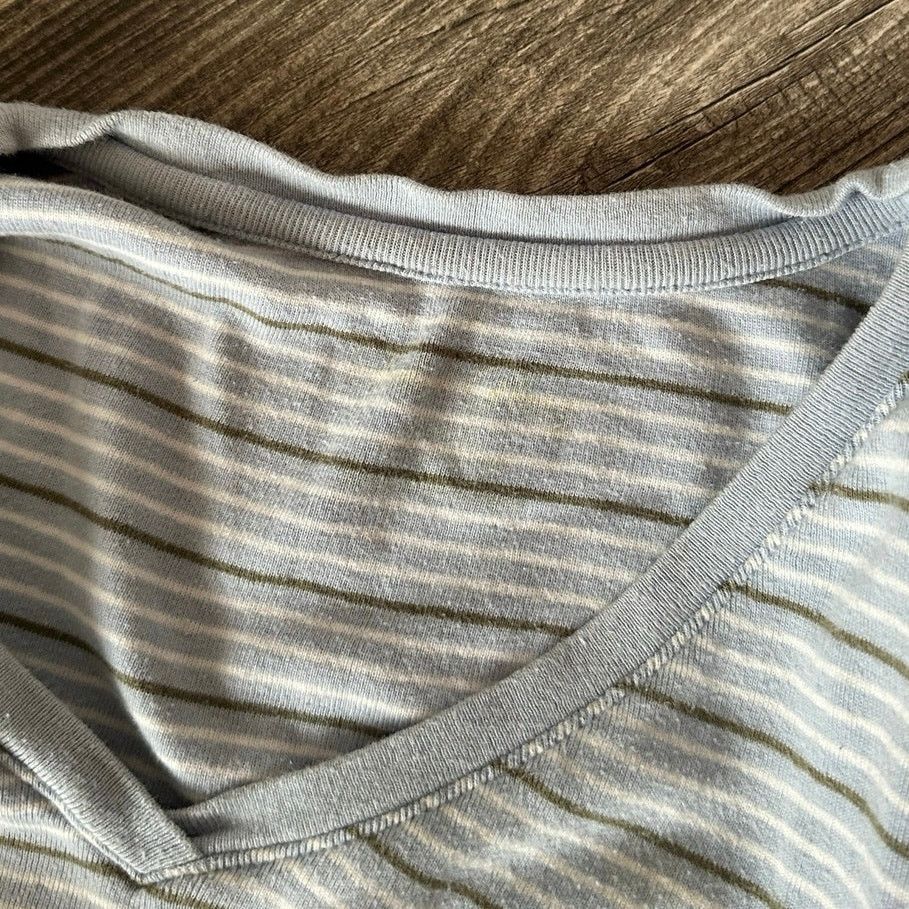 Other no brand blue gray white striped v neck shirt Size L / US 10 / IT 46 - 3 Thumbnail