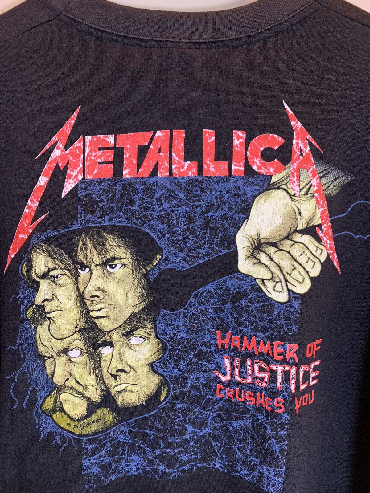Band Tees × Metallica × Vintage RARE* Vintage 1980’s Metallica Pushead Damaged Justice Shirt Size US L / EU 52-54 / 3 - 4 Thumbnail