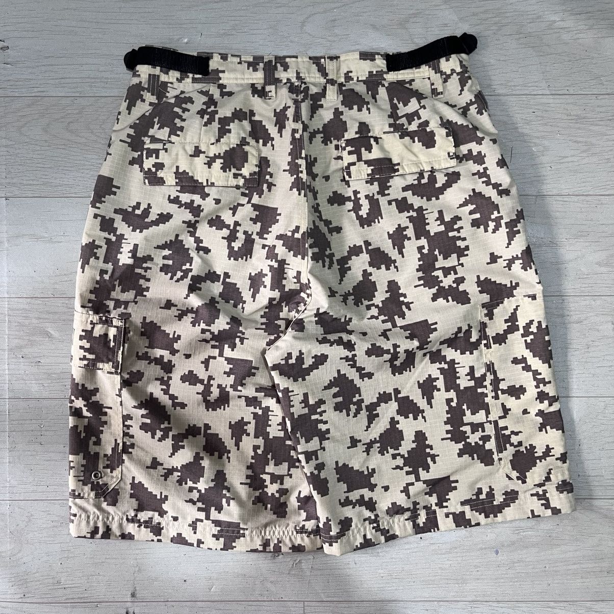 Stussy Vintage Stussy Surplus Digicamo Shorts Size US 34 / EU 50 - 2 Thumbnail