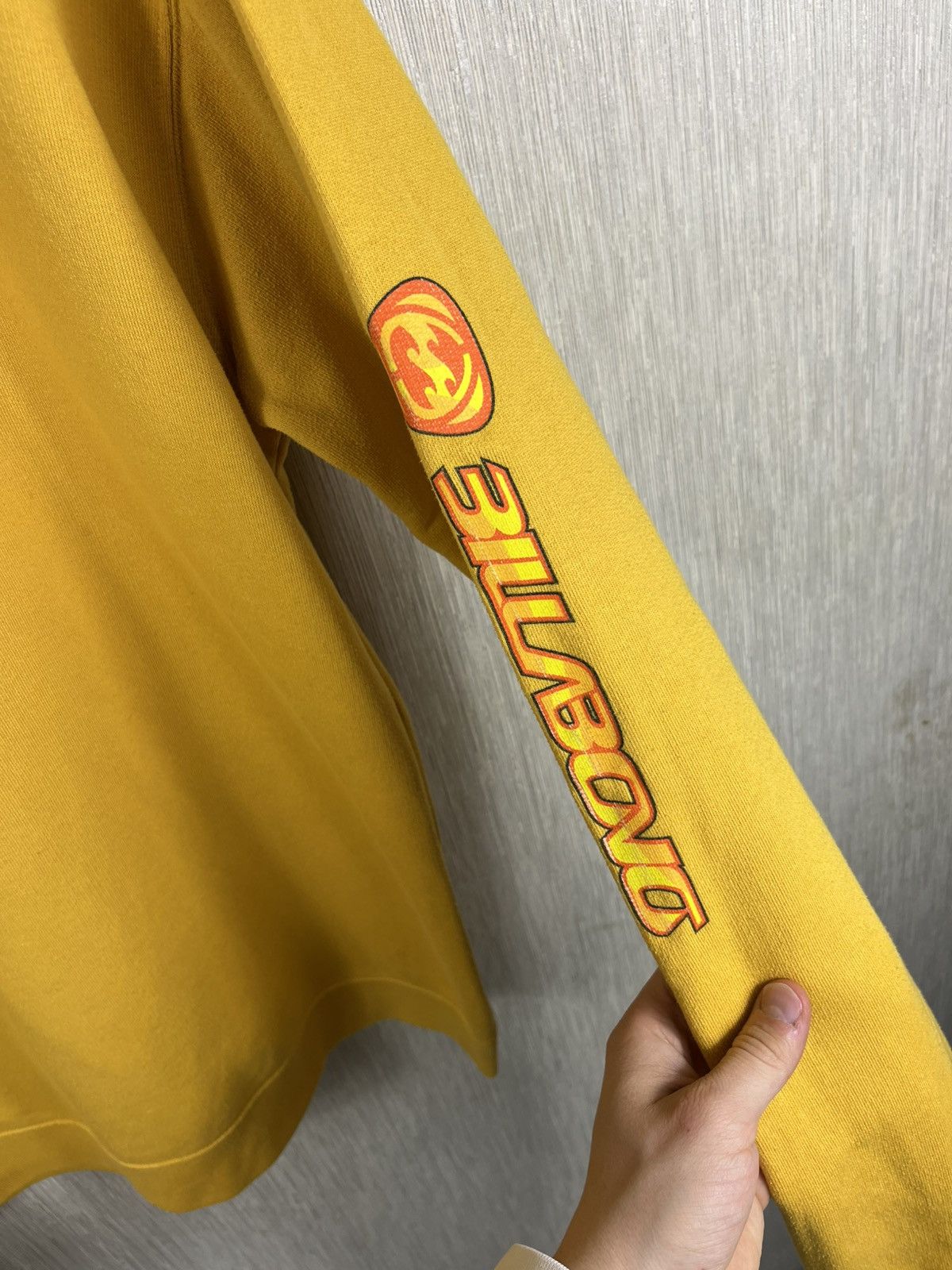 Billabong × Vintage Vintage Billabong central logo y2k sweatshirt surf style Size US L / EU 52-54 / 3 - 14 Thumbnail