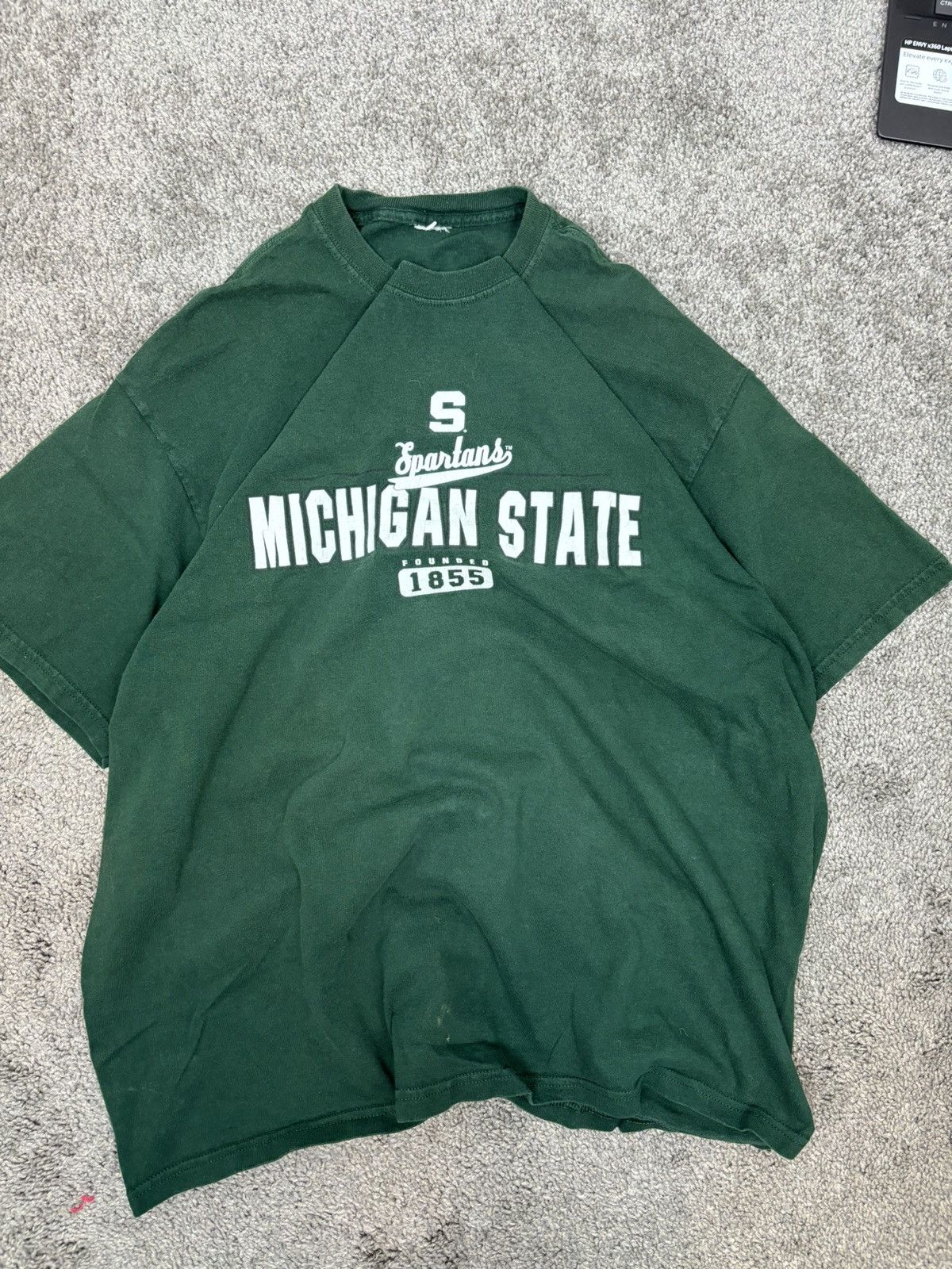 Vintage Y2k green msu michigan state spartans tshirt Size US L / EU 52-54 / 3 - 1 Thumbnail