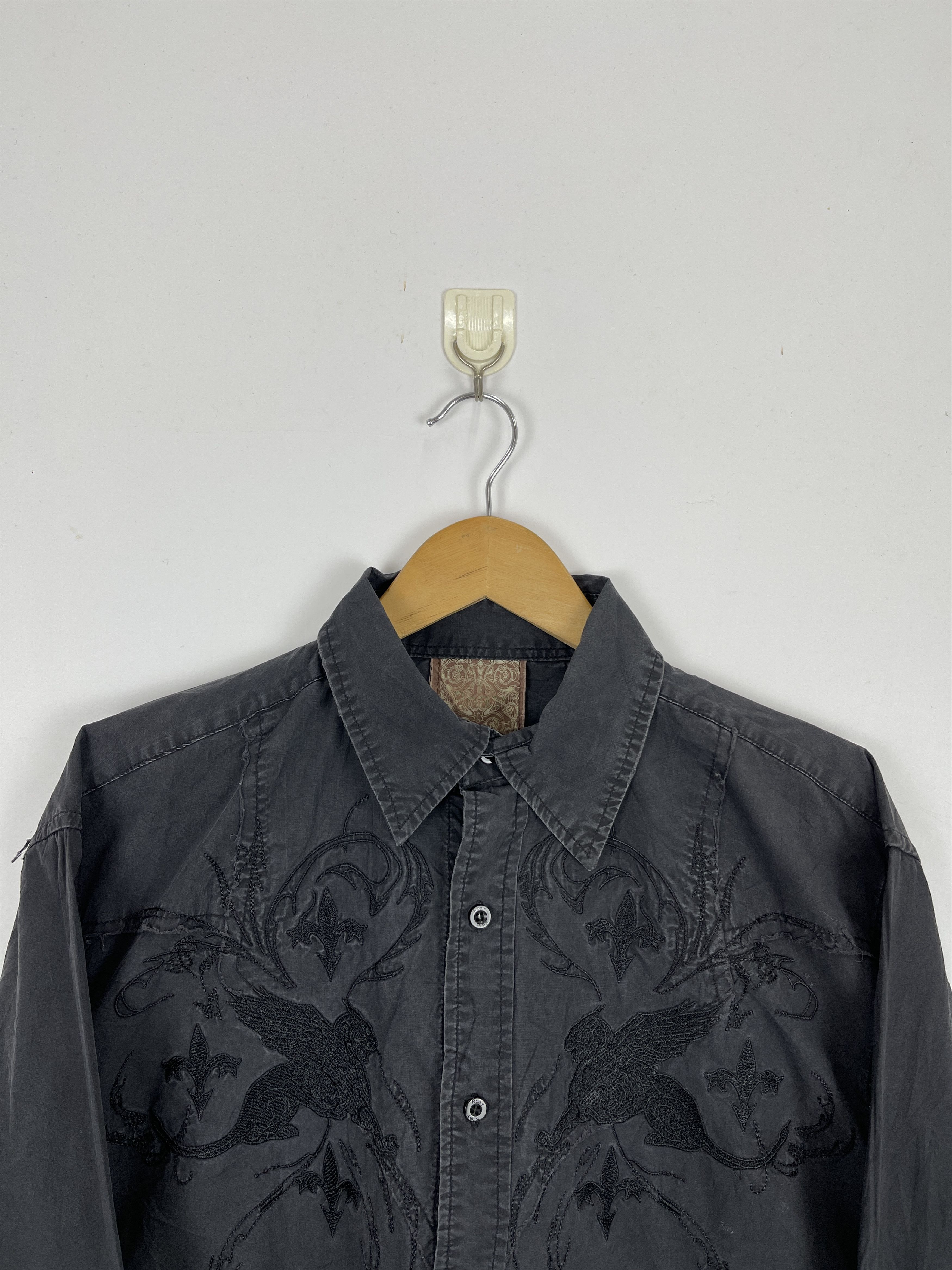 Roar × Vintage Vintage 90s Roar Embroidered Button Up Shirt TA0389 Size US L / EU 52-54 / 3 - 2 Thumbnail
